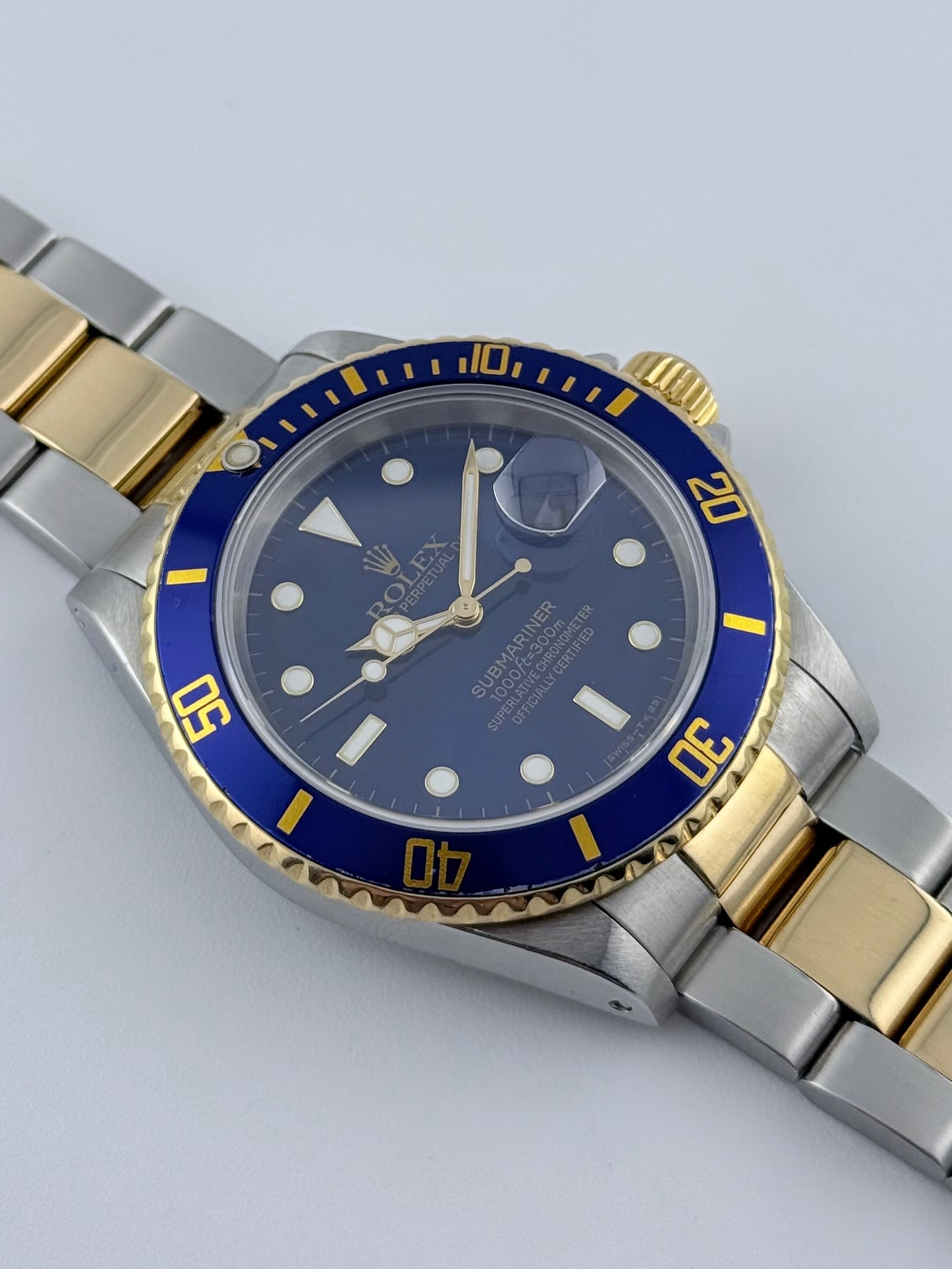 Rolex Oyster Perpetual Submariner Date - 16613 - Original Box