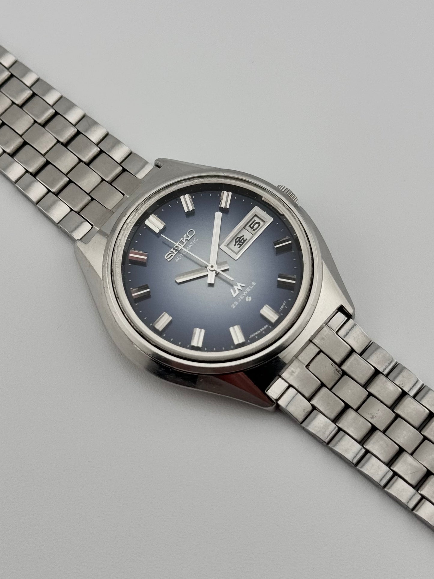 Seiko Lord Matic JDM - 5606-7260 - Rare Blue Linen Dial
