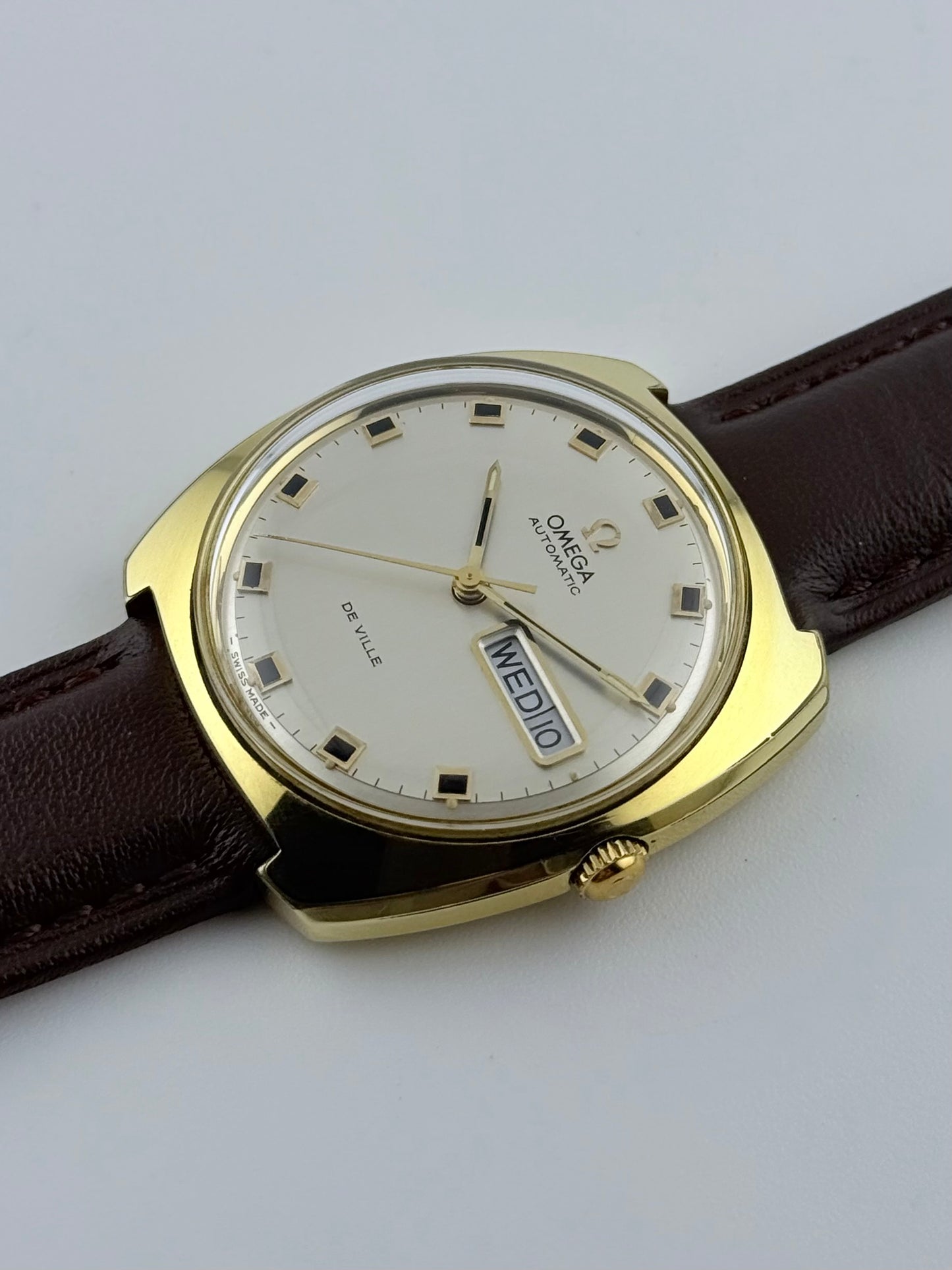 Omega DeVille Automatic Day Date 166.053 - Box and Papers