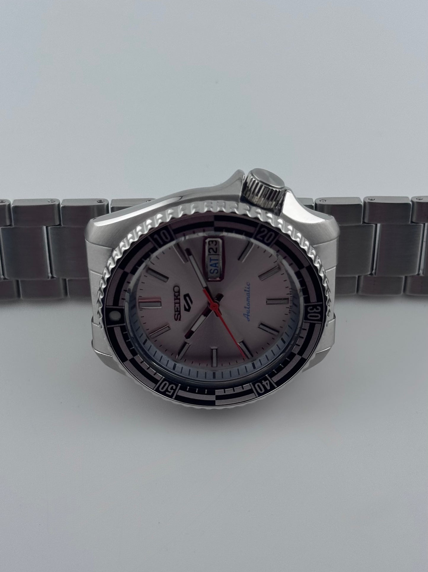 Seiko 5 Automatic Day Date just Special Edition - 4R36-15K0