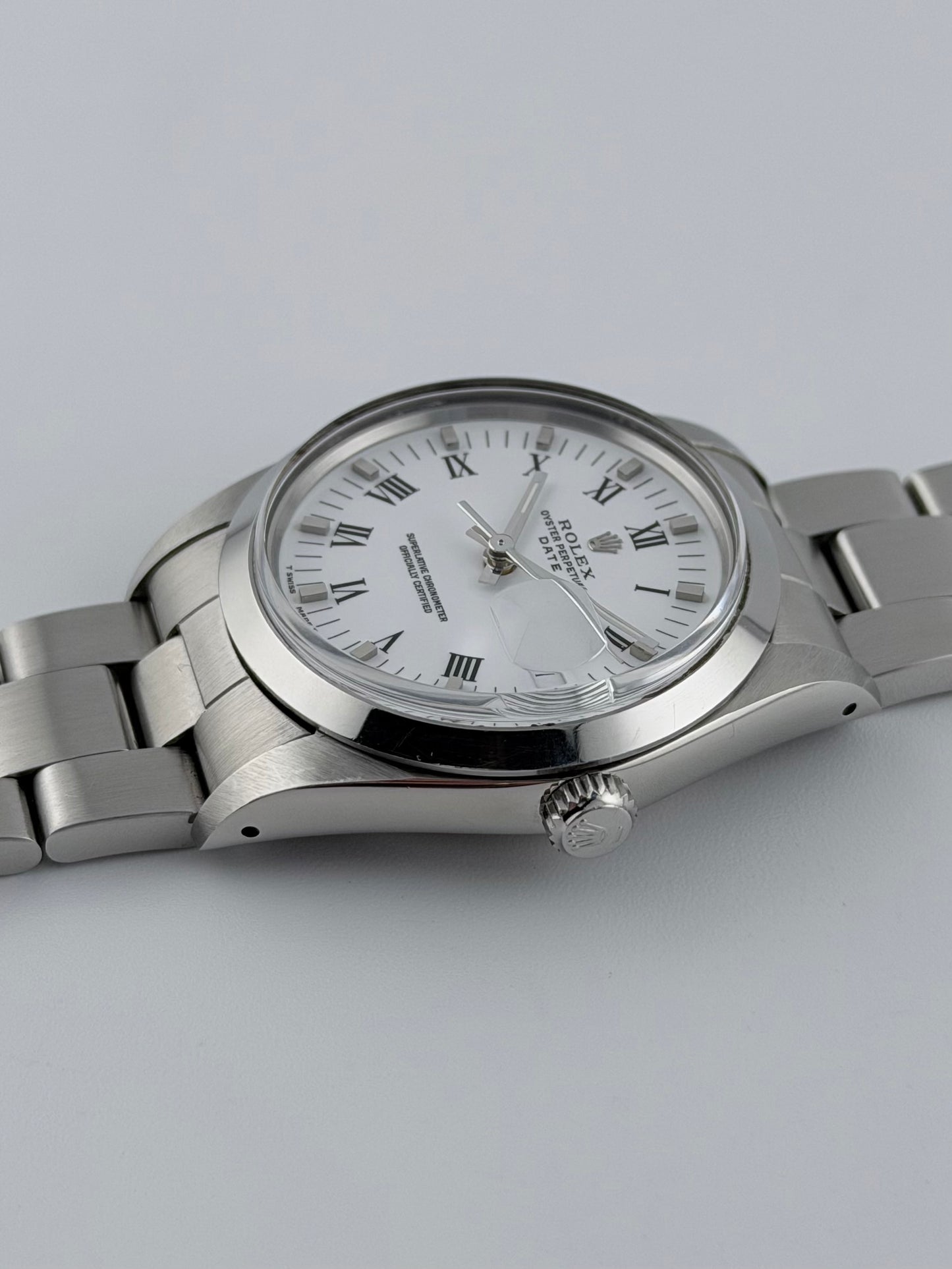 Rolex Oyster Perpetual Date Automatic - 15000 - Near New Condition! - Original Box