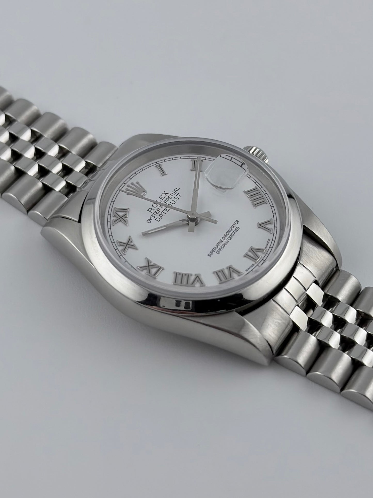 Rolex Datejust Oyster Perpetual 16200 - White Applied Roman Dial