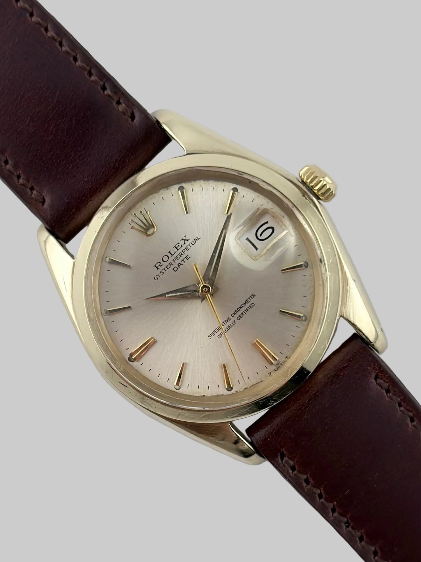 Rolex Oyster Perpetual Date Automatic - 1500 - Solid 9ct Gold