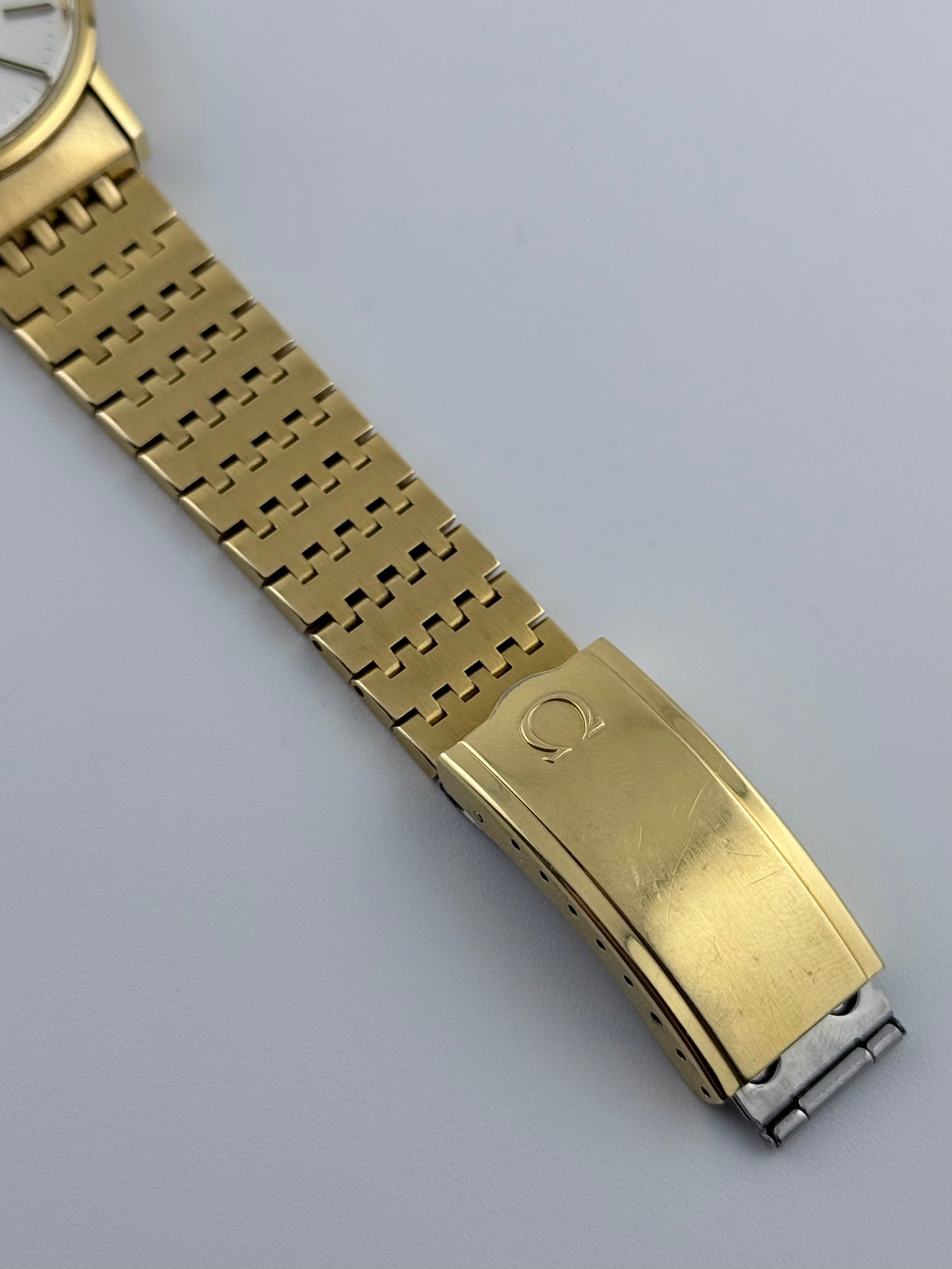 Omega Automatic Date 166.0202