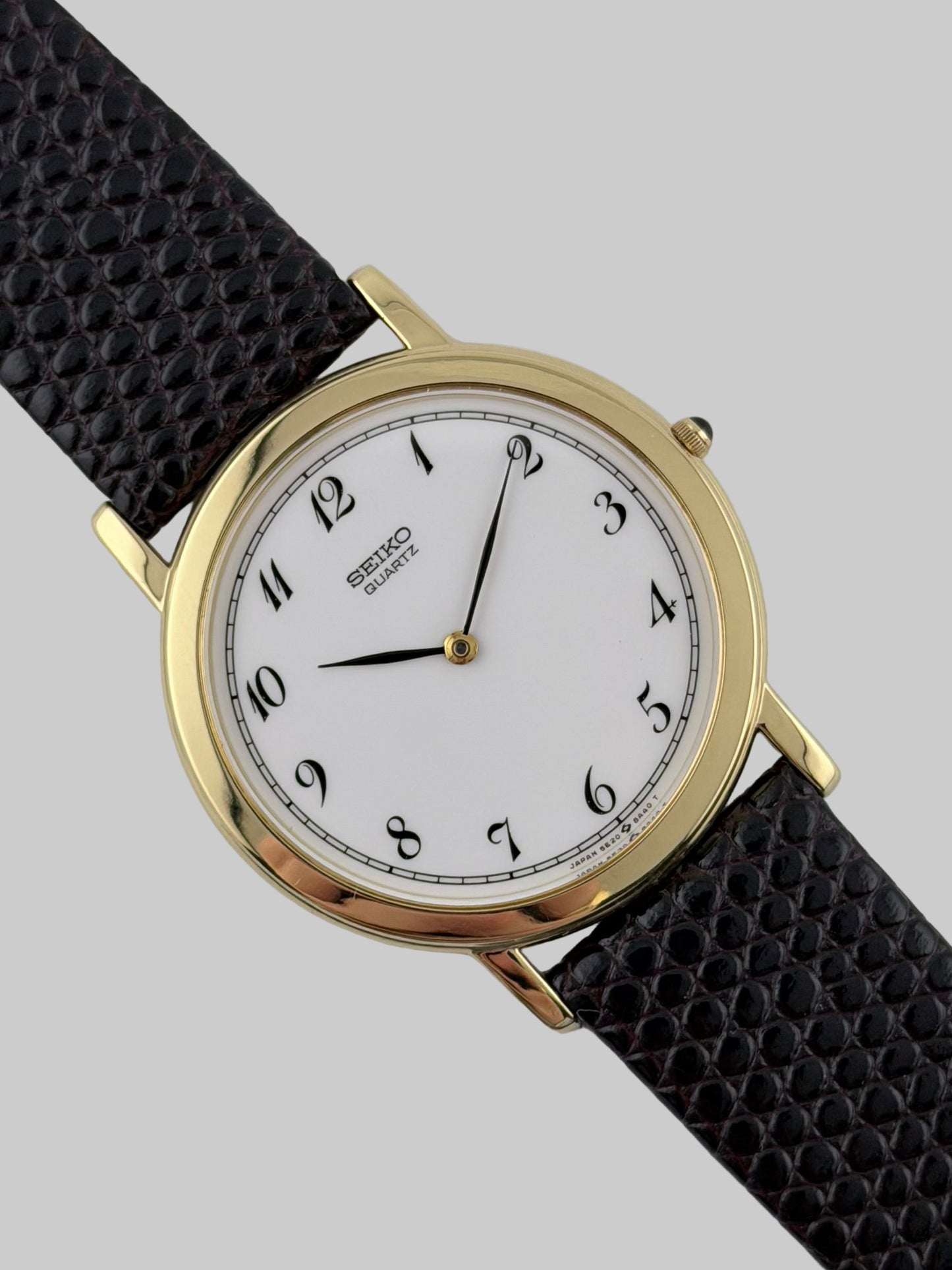 Seiko Quartz 5E20-8A10 New-old stock