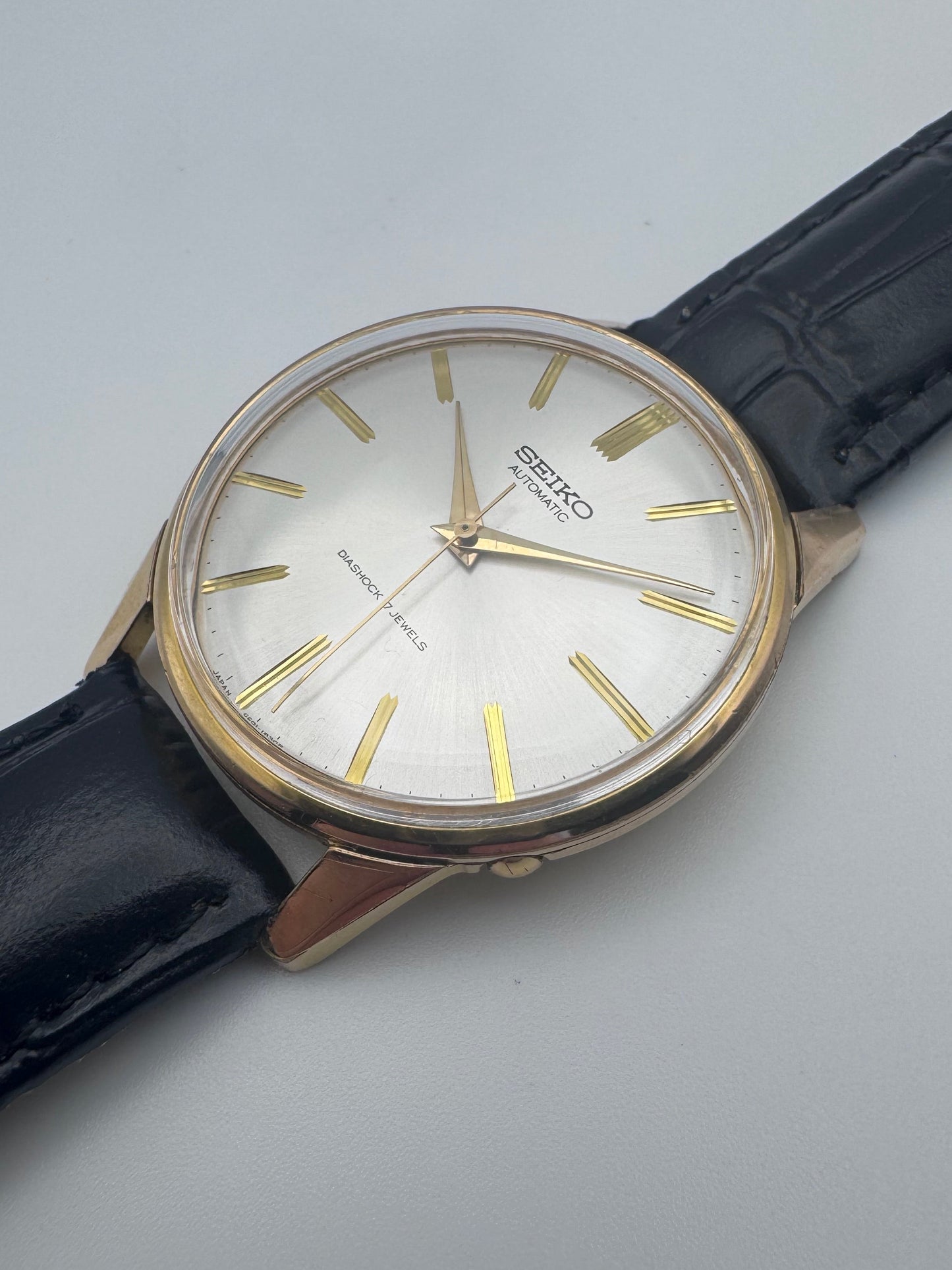 Seiko Automatic 17j - Sunburst Dial