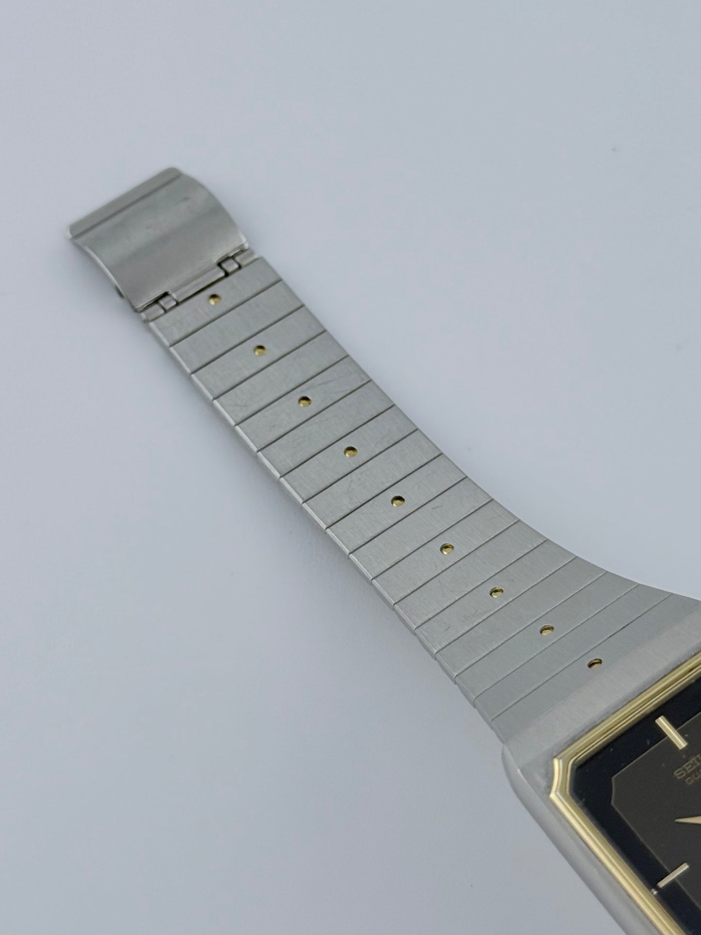 Seiko Tank Quartz 6430-5140