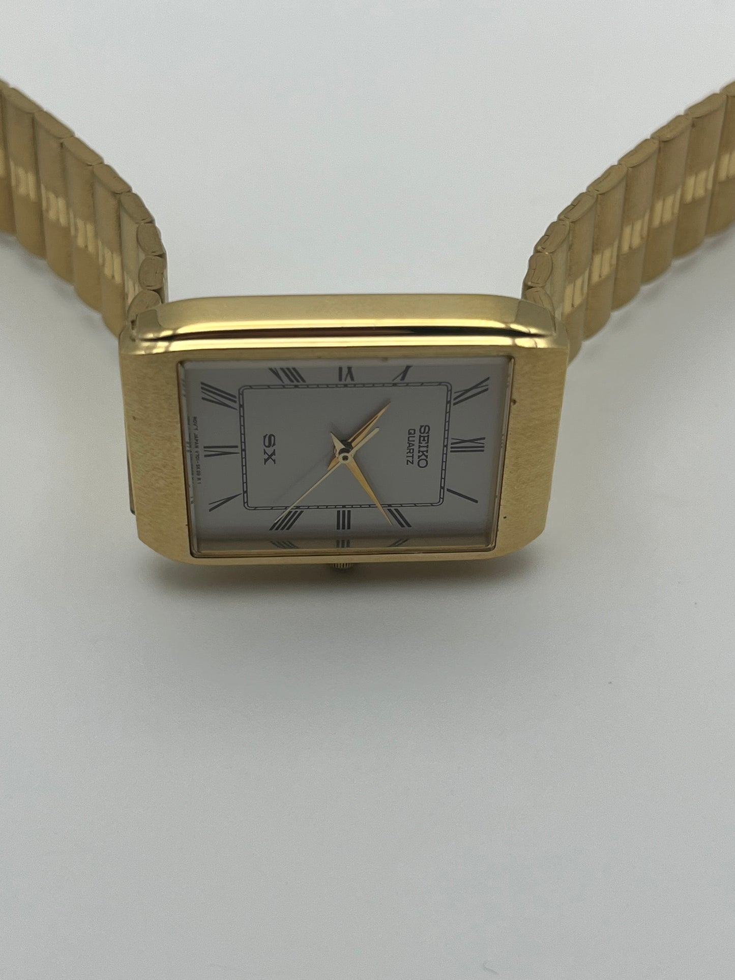 Seiko SX Quartz Tank V701-5K00