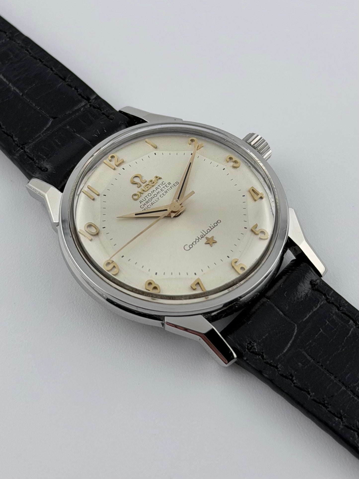 Omega Constellation Chronometer Automatic - “Dog Leg Pie Pan” - Ultra Rare Arabic Dial - 167.005