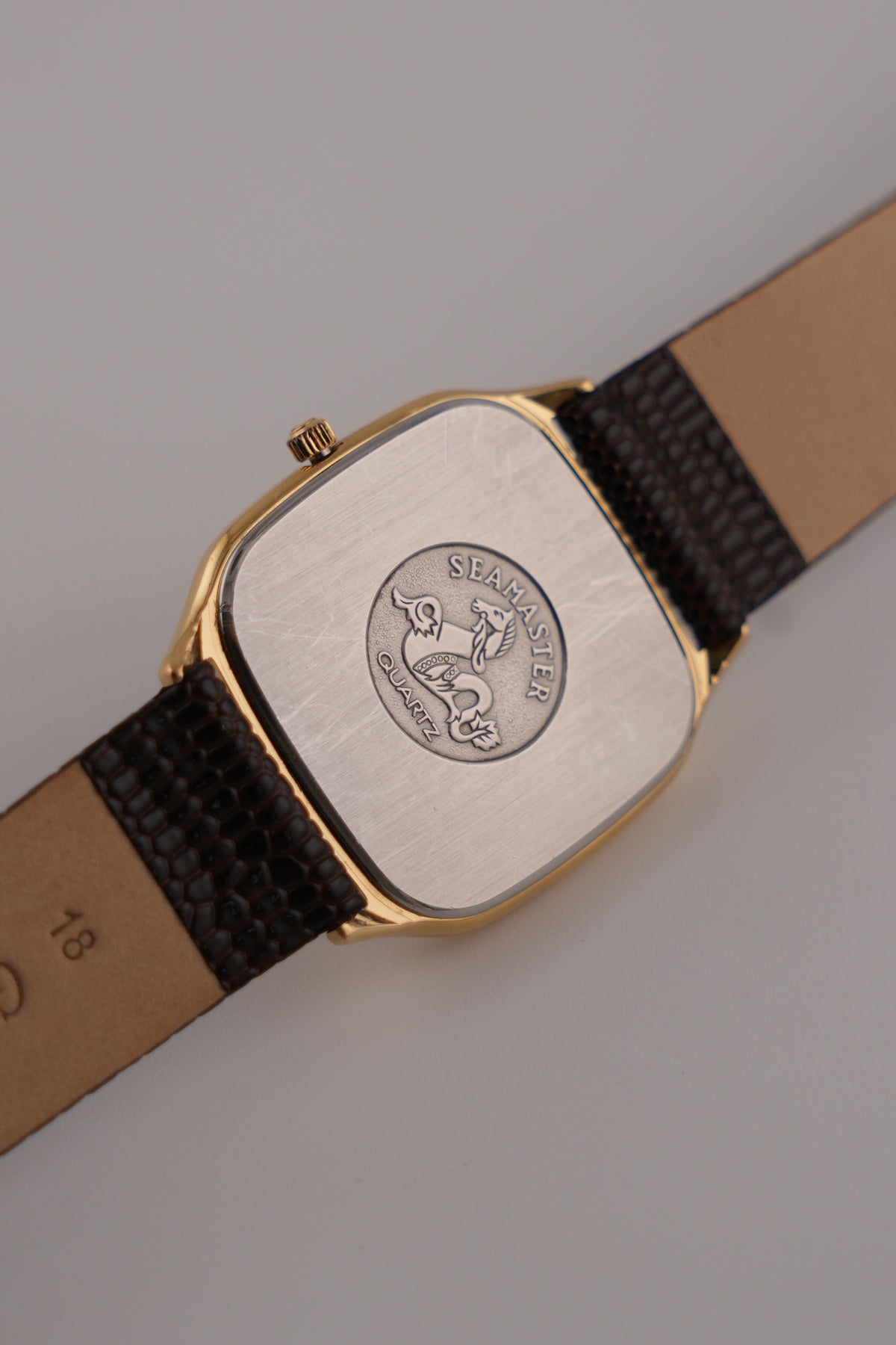 Omega Seamaster Quartz Date - 196.0311 Waffle Stardust Dial