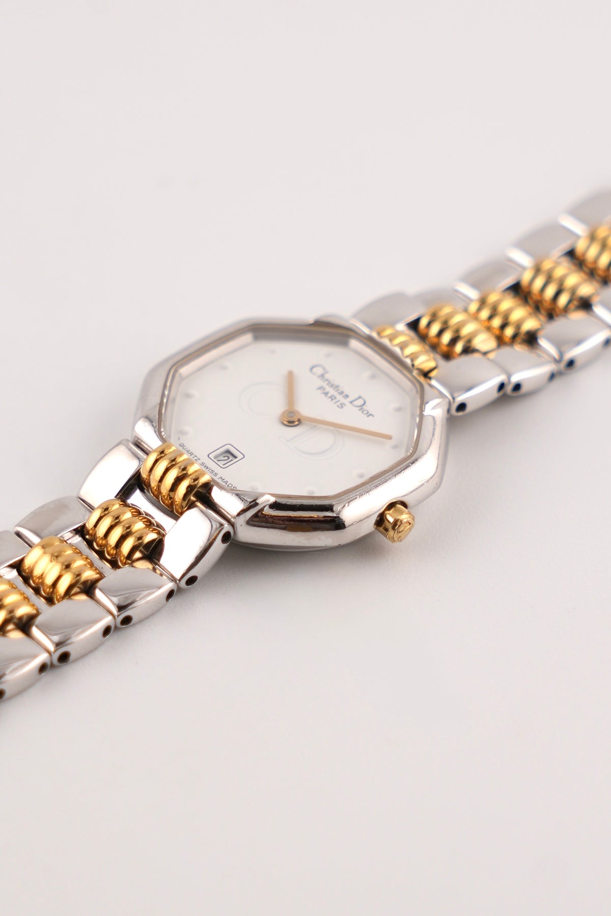 Christian Dior Paris Quartz Date 48.203 - Ladies