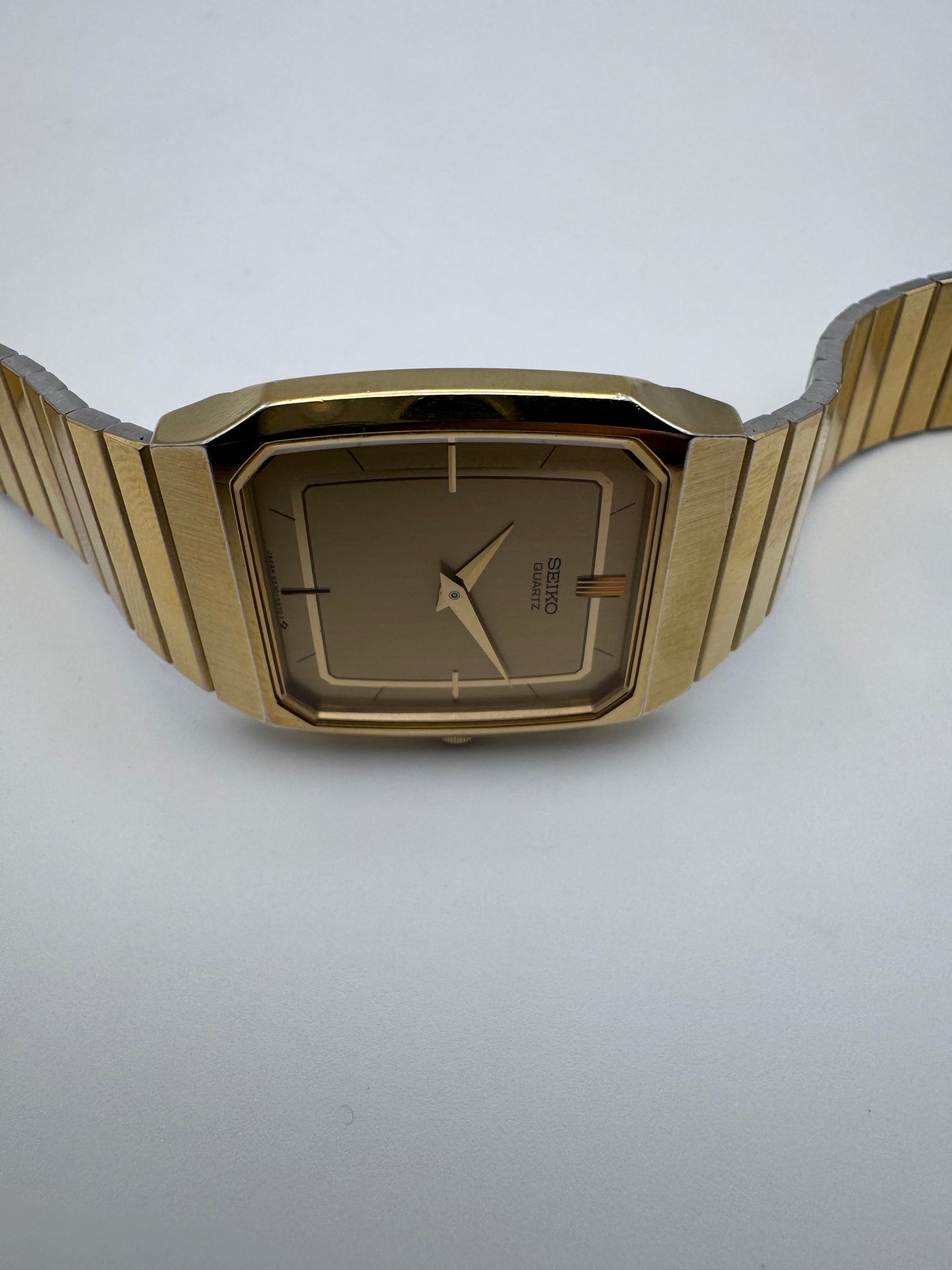 Seiko Tank Quartz 6530-5530