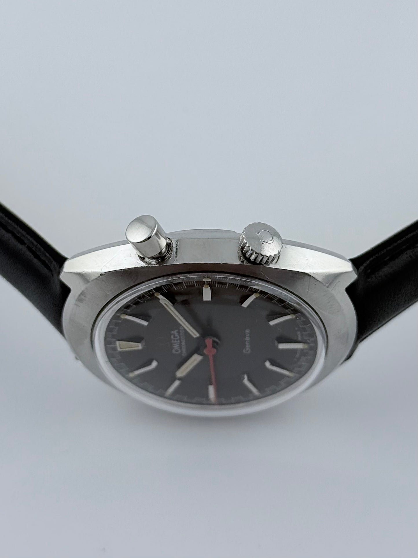 Omega Geneve Chronostop Manual Wind 145.009