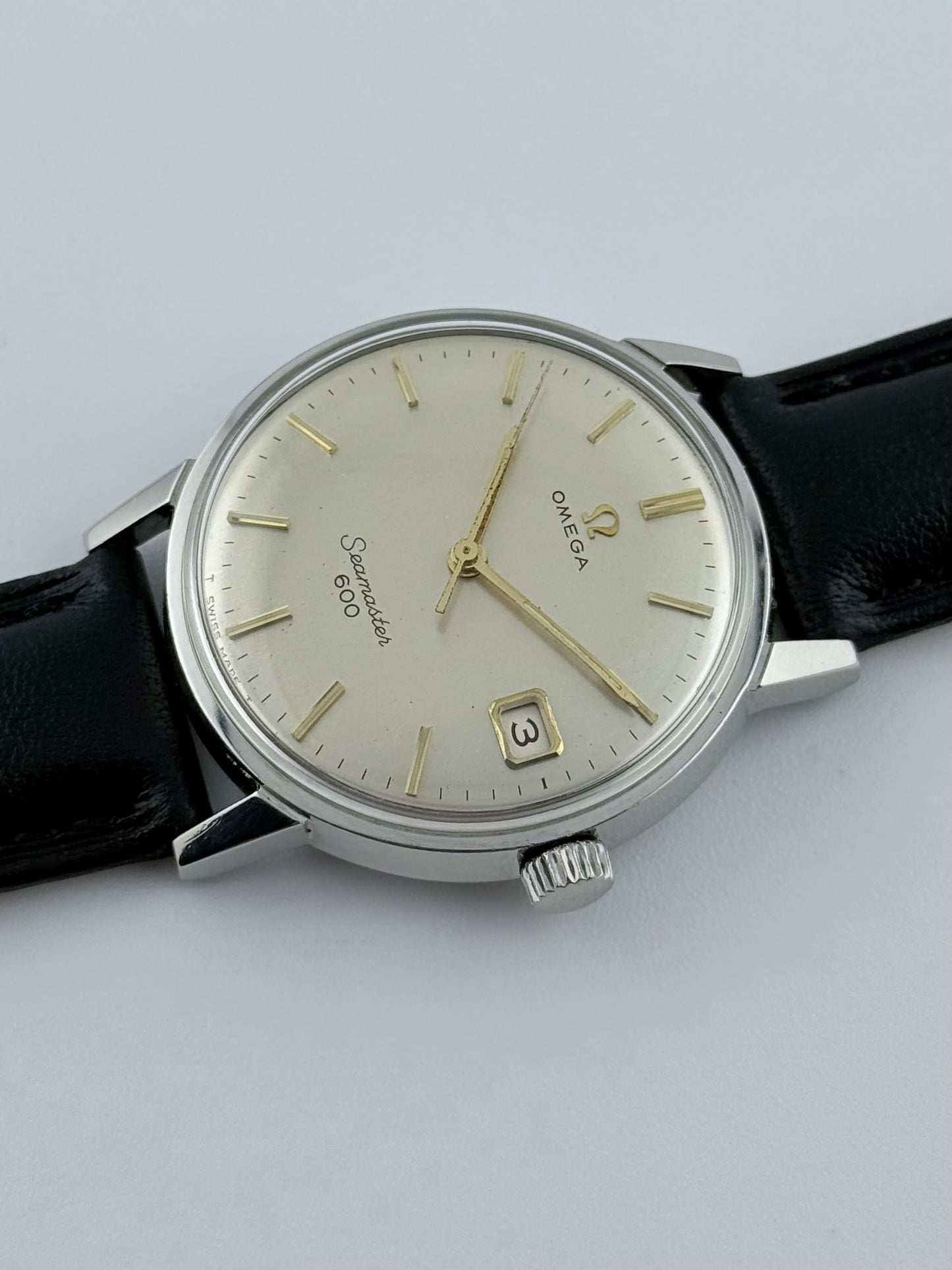 Omega Seamaster 600 Manual Wind - 136.011