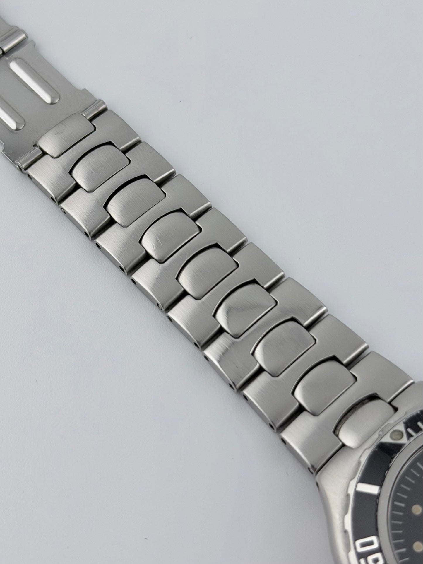 Omega Seamaster Professional 200m Quartz Pre Bond - 396.1062