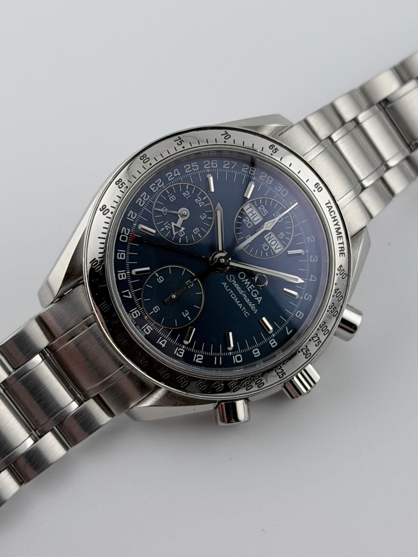 Omega Speedmaster Automatic Chronograph - 3523.80.00 - Triple Calendar - Box & Papers