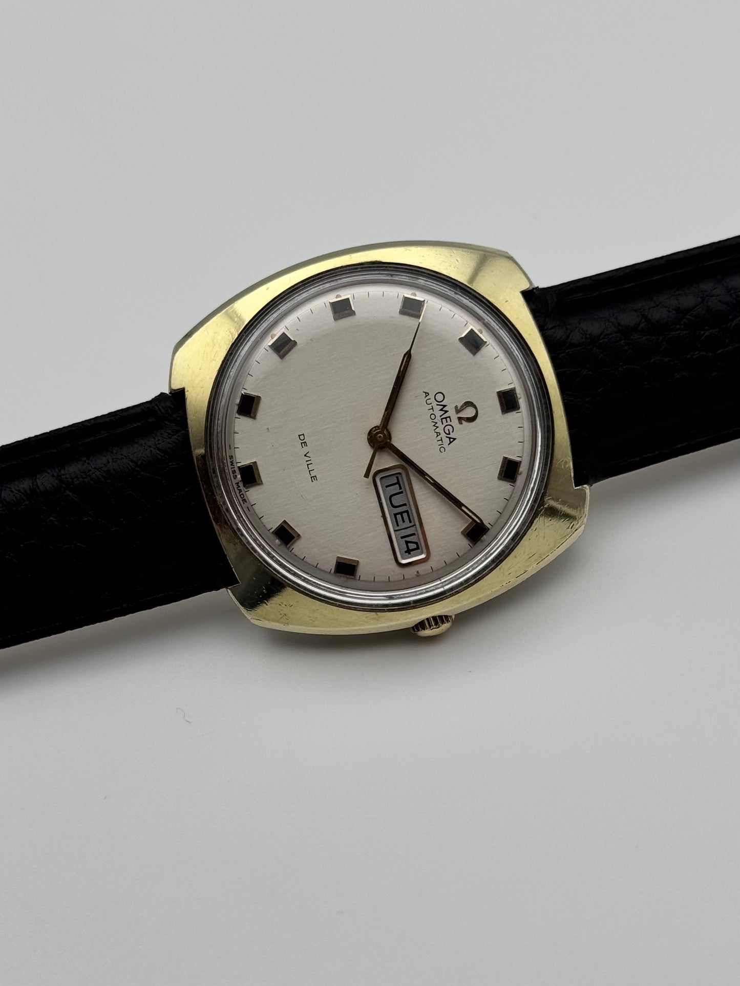 Omega DeVille Automatic Day Date - 166.053 - Jumbo