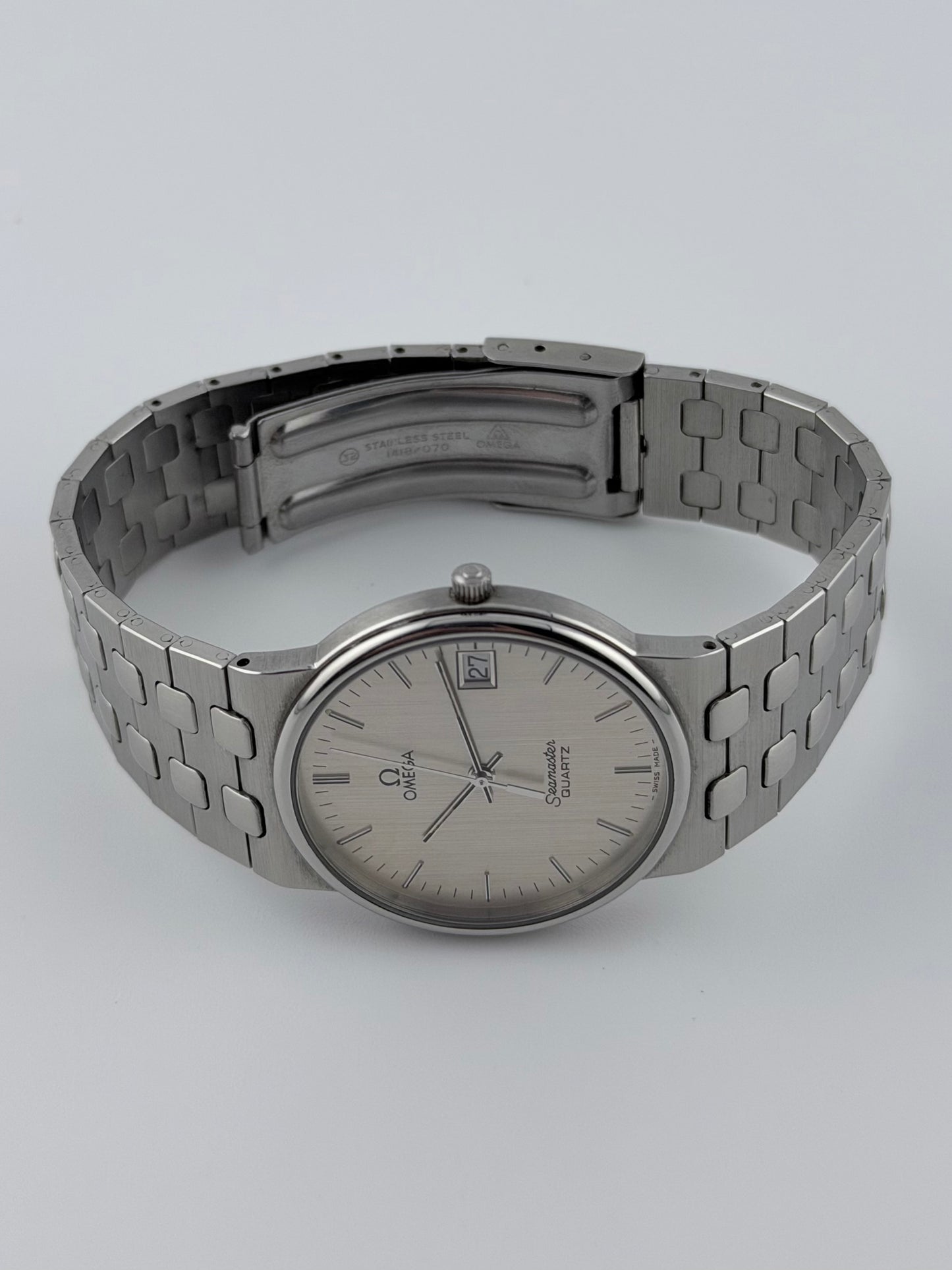 Omega Seamaster Quartz Date 396.0966 - Box and Papers