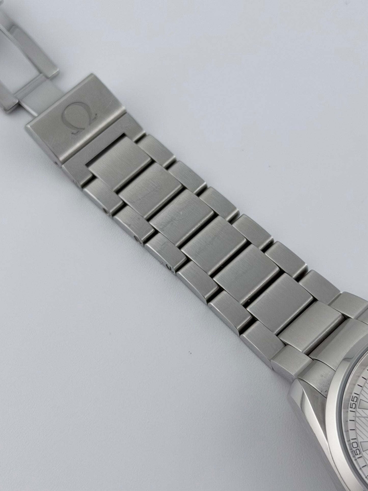 Omega Seamaster Aqua Terra Quartz Date