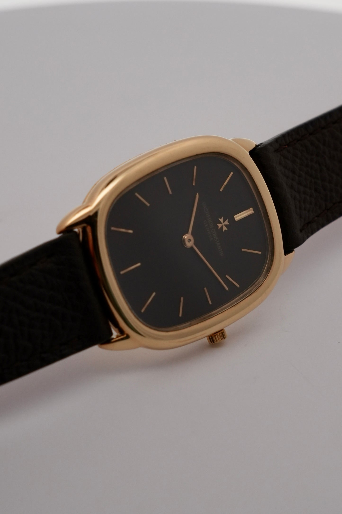 Vacheron Constantin Ellipse Manual Wind - Solid 18ct Gold - Rare Chocolate Dial
