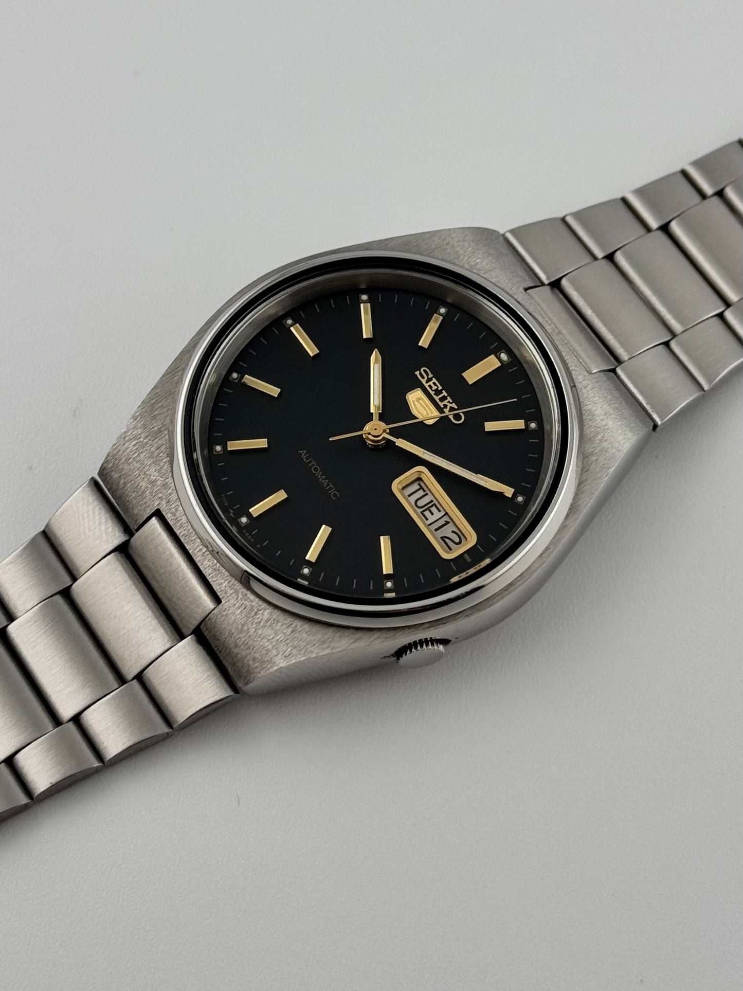 Seiko 5 Automatic Day-Date - 7009-3130