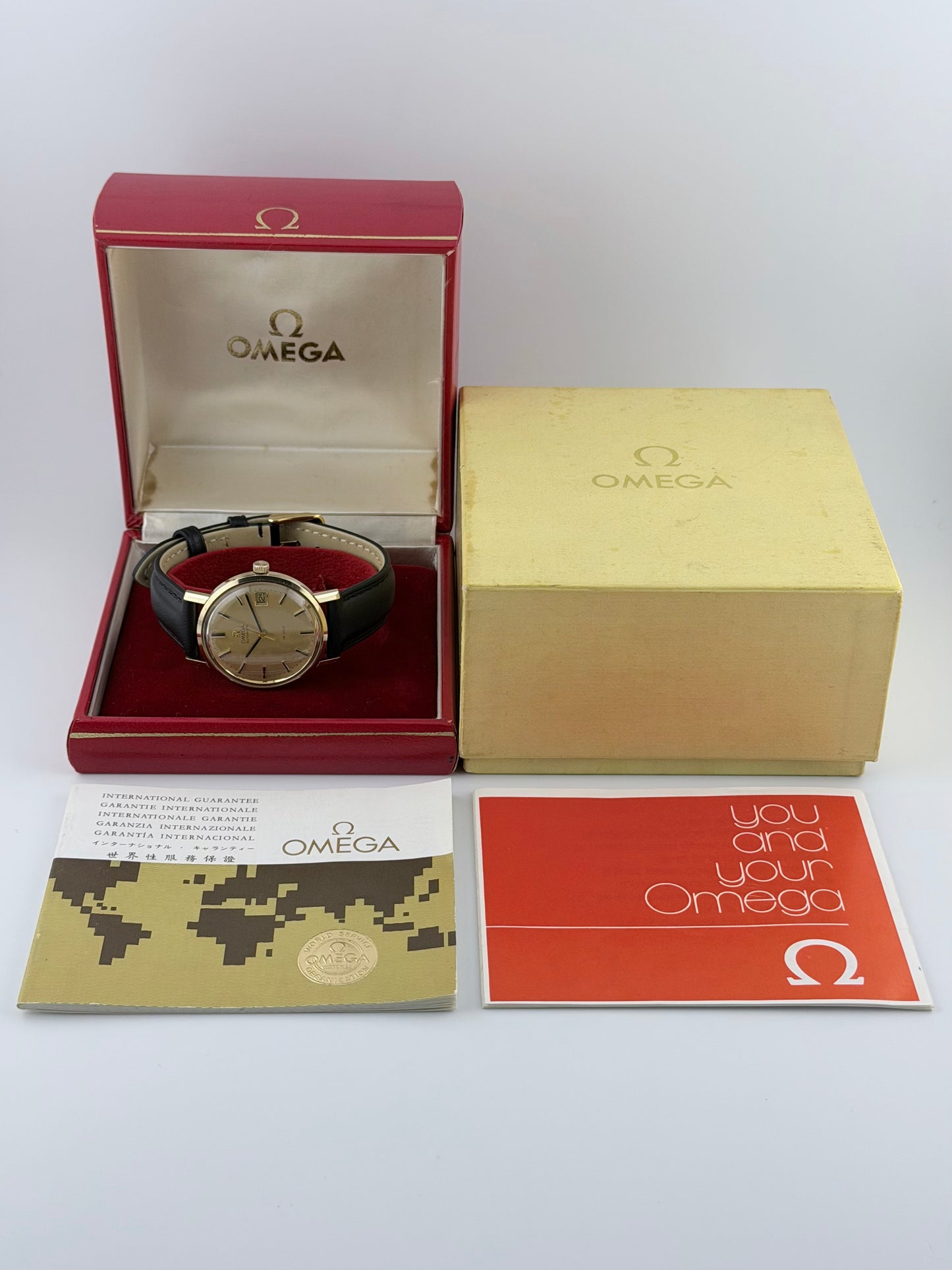 Omega De Ville Automatic Date 166.5161 - 9ct Solid Gold - Box and Papers!