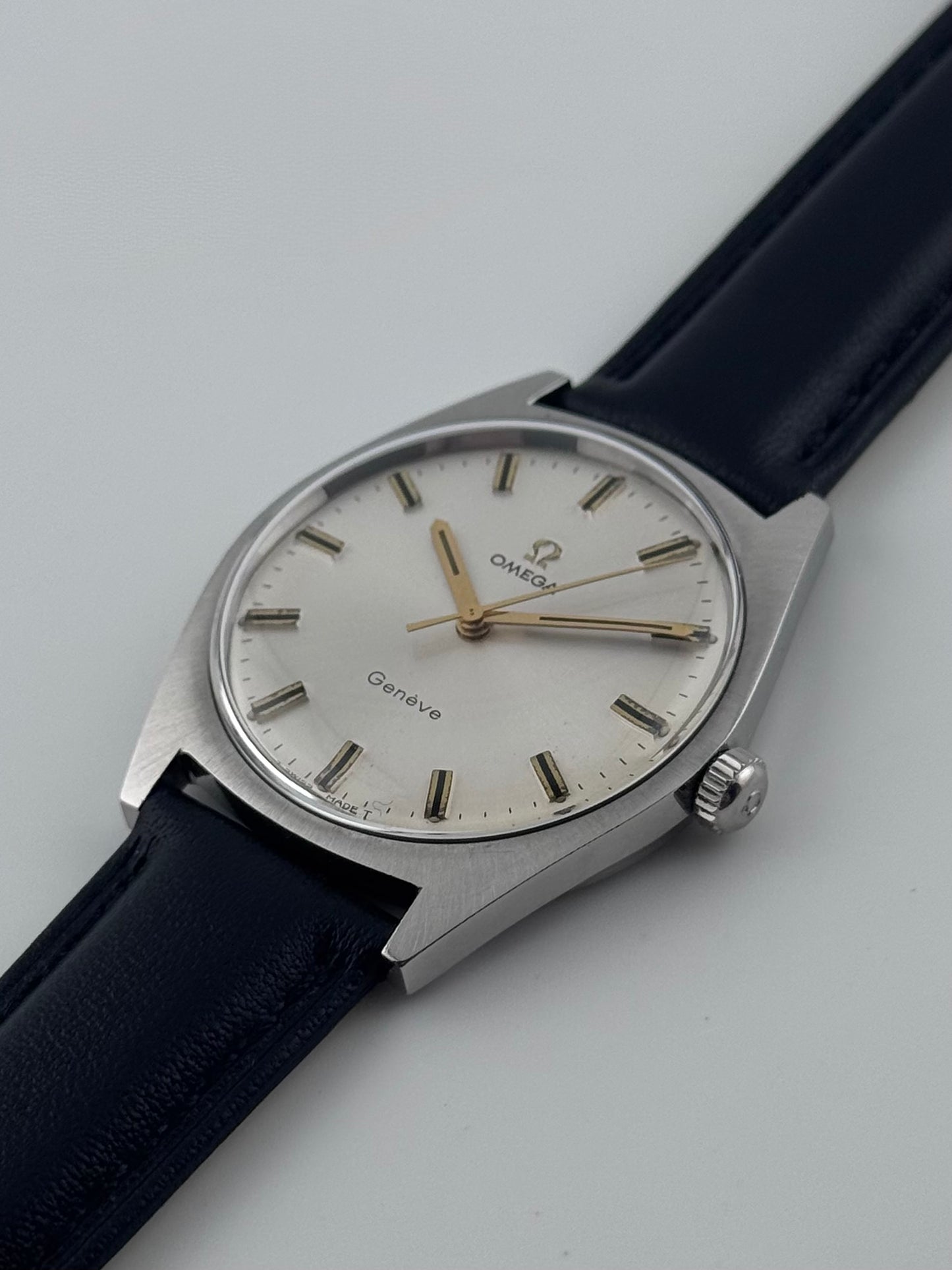Omega Geneve Manual Wind 135.041