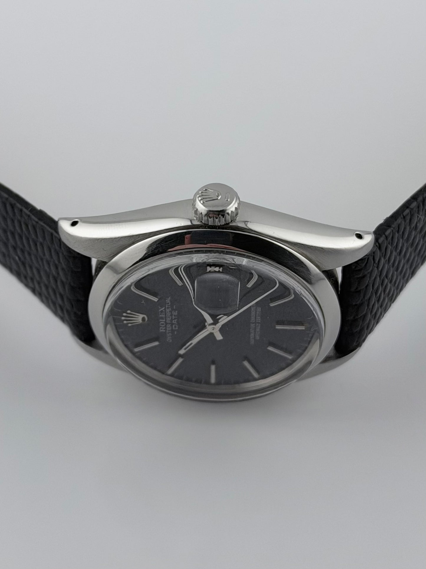 Rolex Oyster Perpetual Date Automatic - 1500 - Rare Black Dial