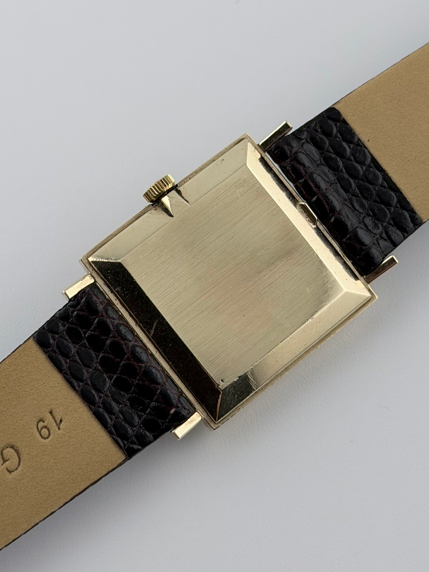 Omega DeVille Manual Wind 9ct Gold 111.5071