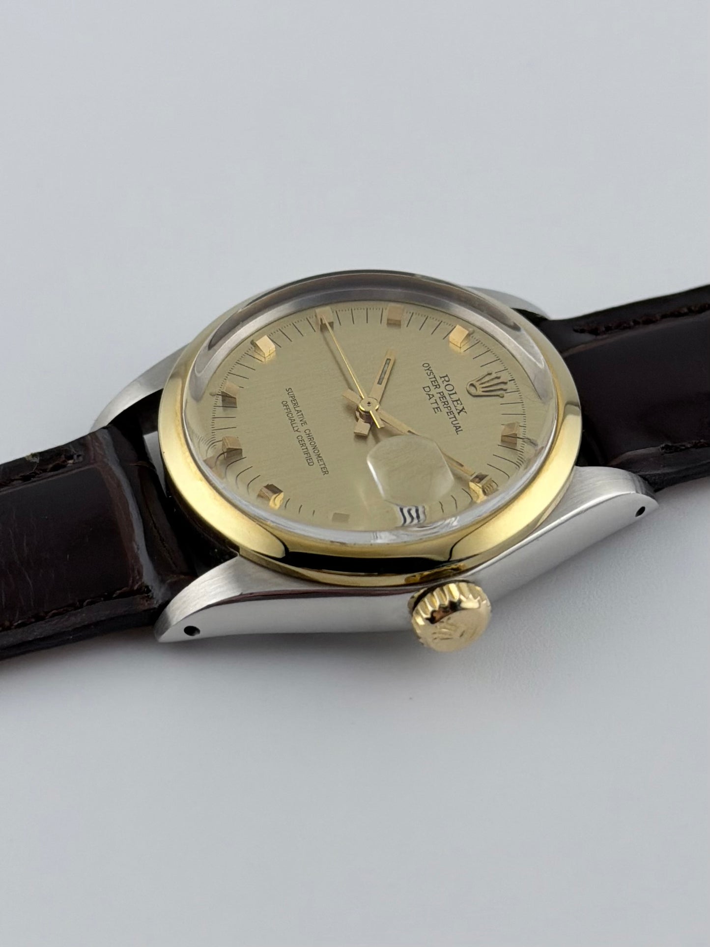 Rolex Oyster Perpetual Date Automatic - 1500 - 18k Gold & Steel
