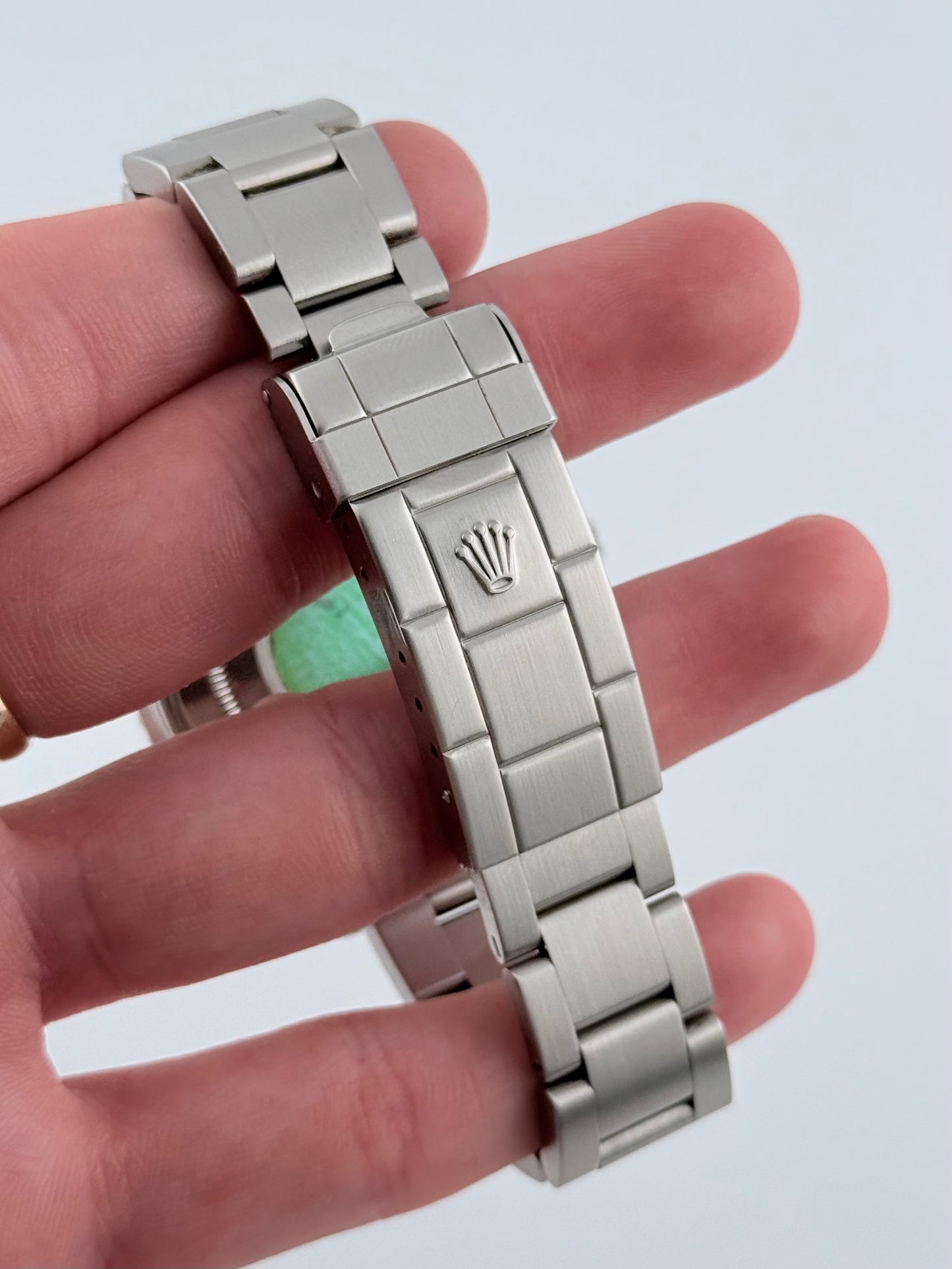 Rolex Oyster Perpetual Submariner Date - 16610 - Extremely Clean Condition