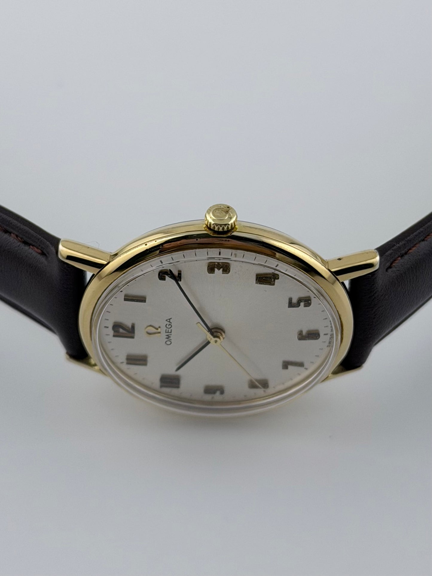 Omega Manual Wind Arabic Numerals - 131.00019