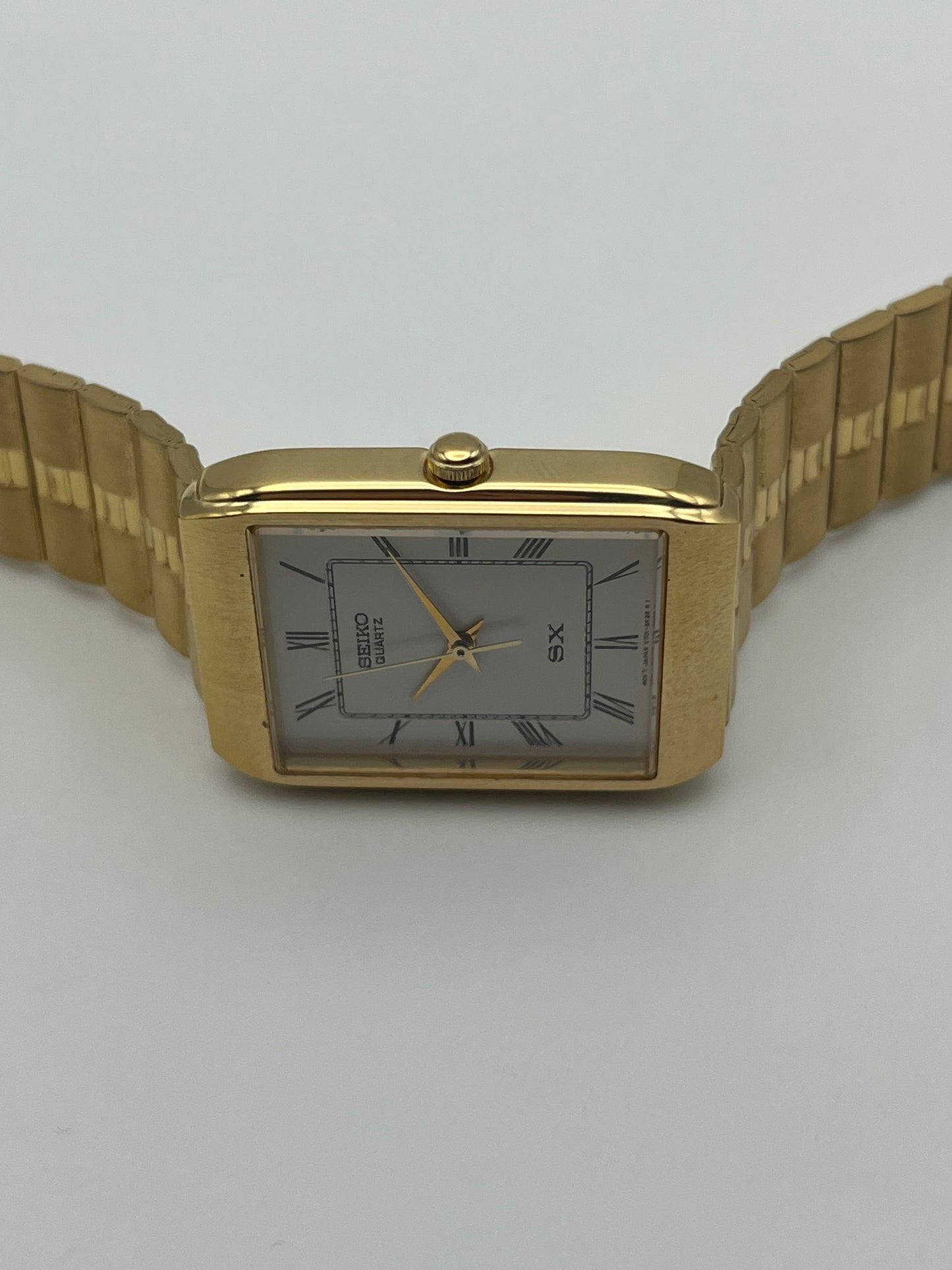 Seiko SX Quartz Tank V701-5K00