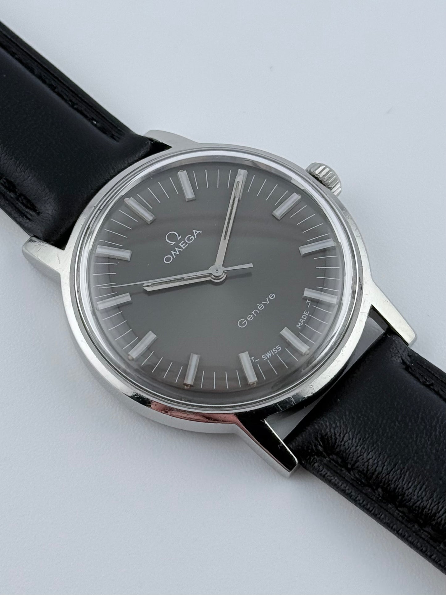 Omega Geneve Manual Wind 135.070 - Rare Slate Grey Dial