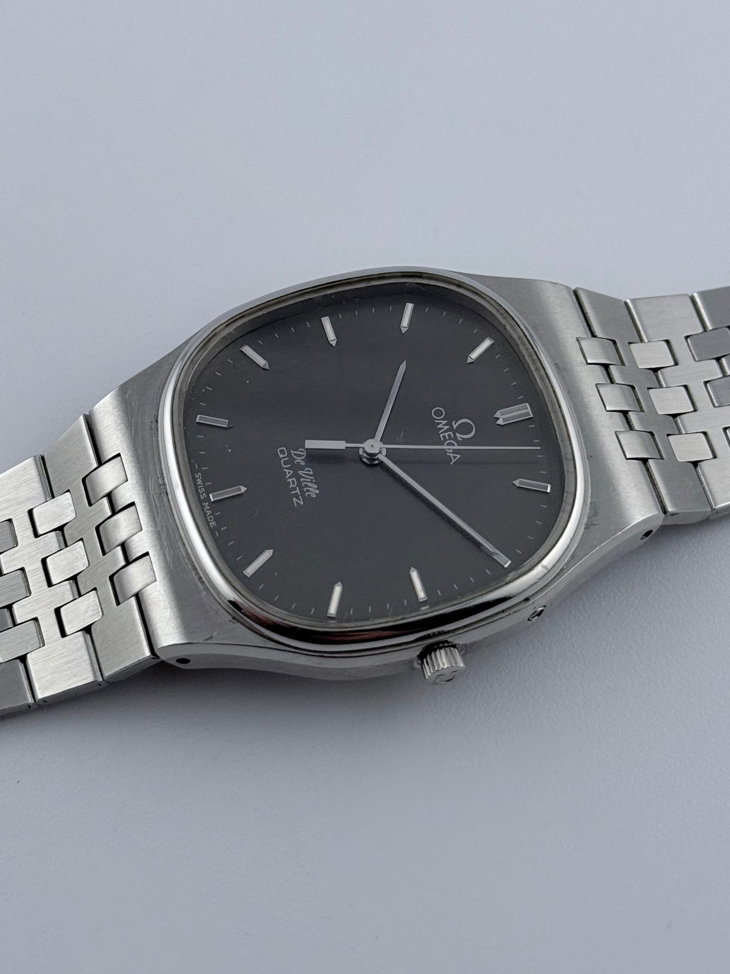 Omega De Ville Quartz - 195.0015 Rare Dial