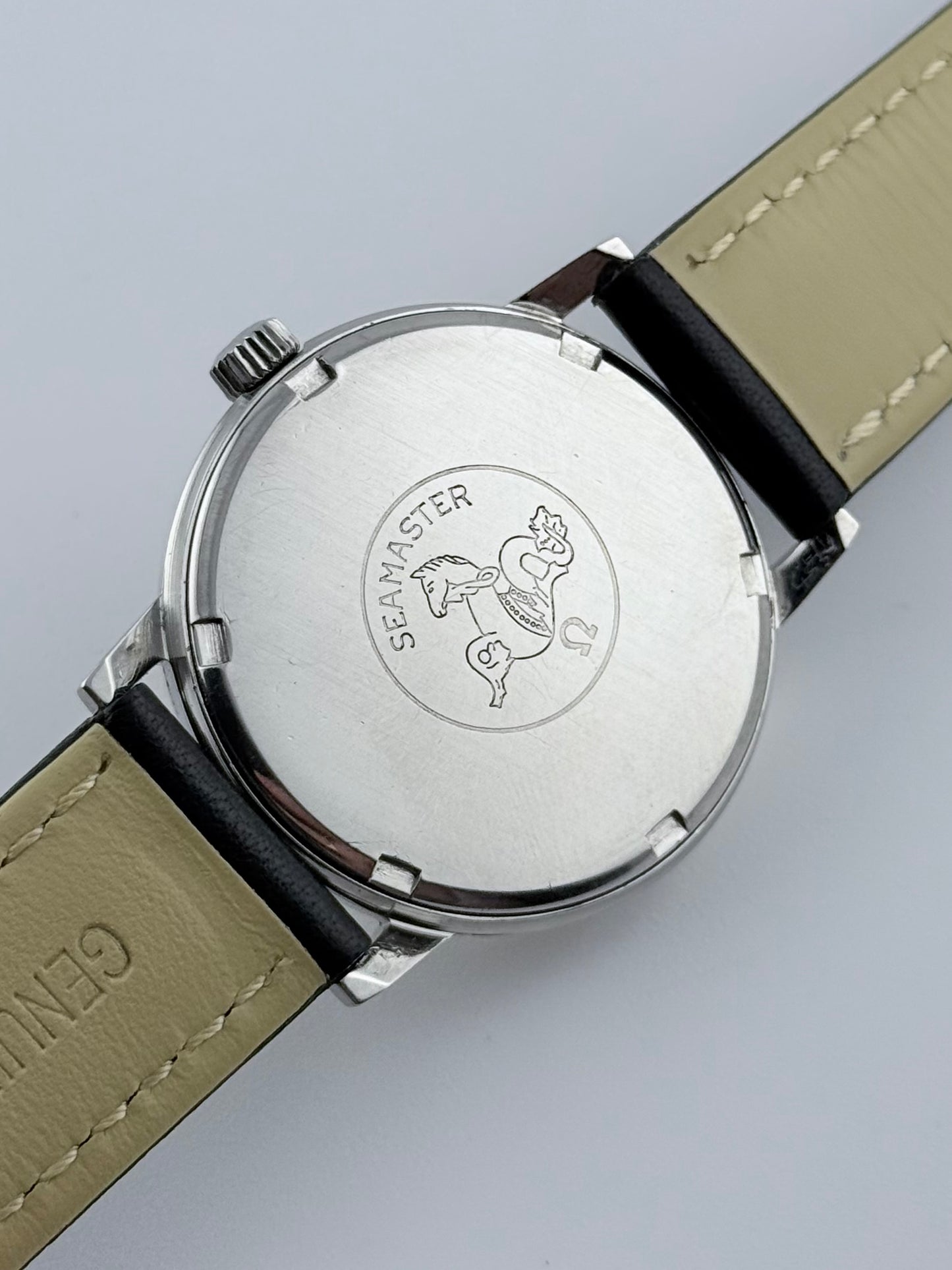 Omega Seamaster 600 Manual Wind - 136.011