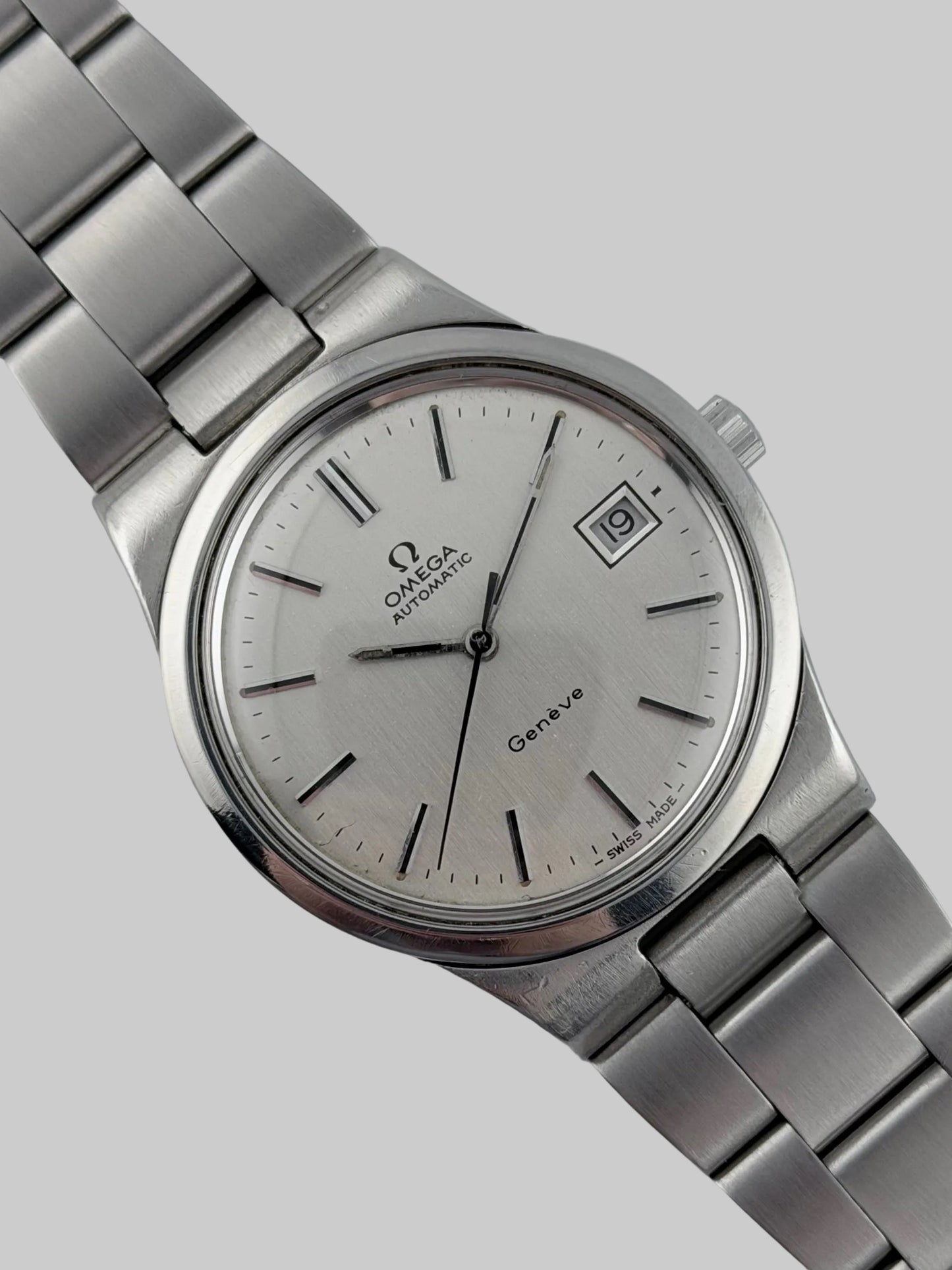 Omega Geneve Automatic Date - 166.0174