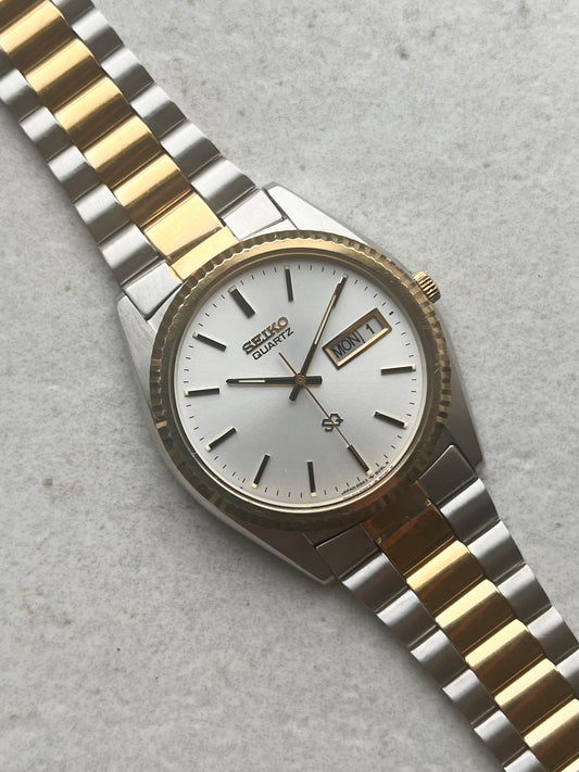 Seiko SQ Quartz Day-Date 6923-8080