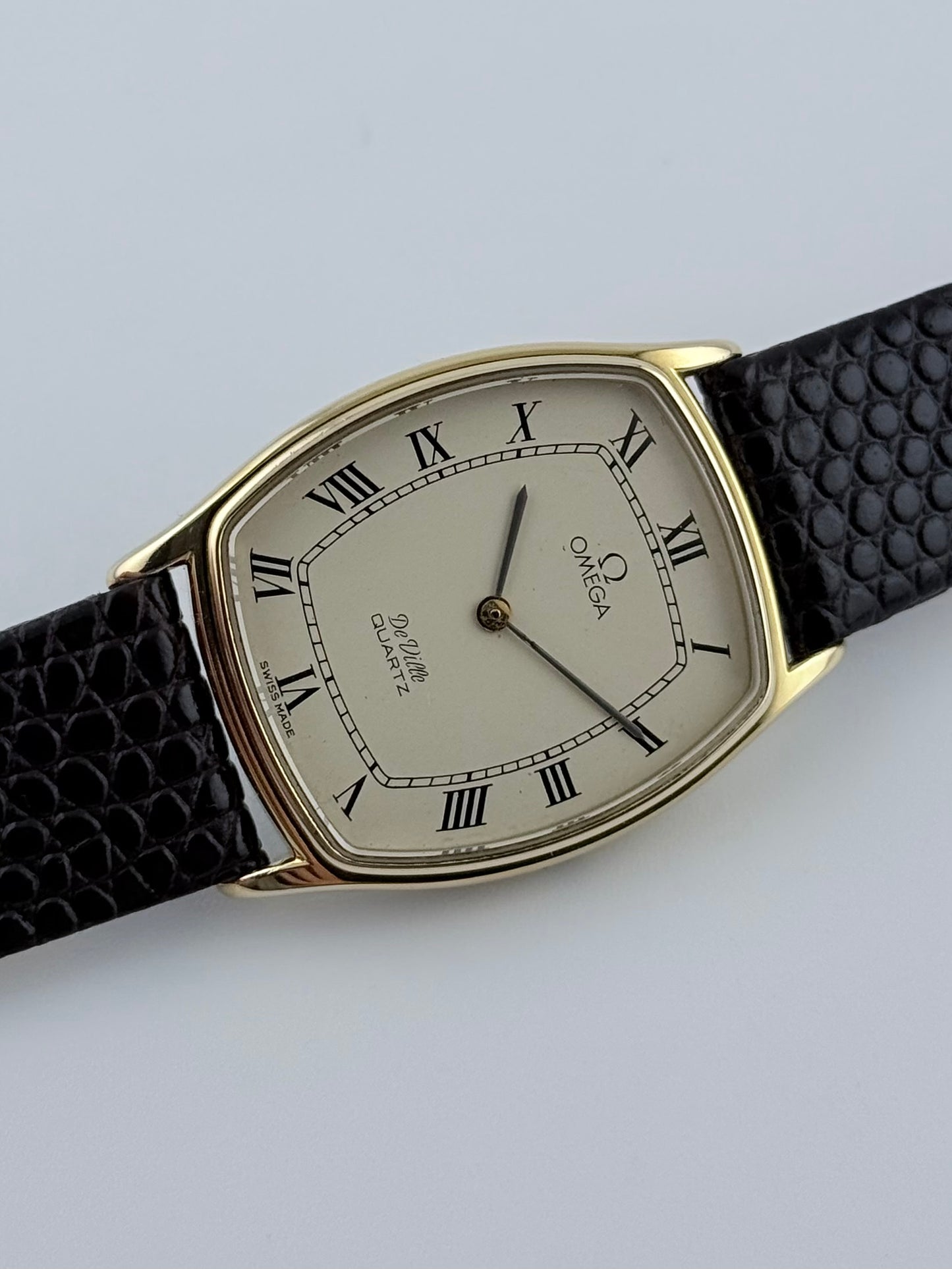 Omega DeVille Tonneau Quartz 191.0100