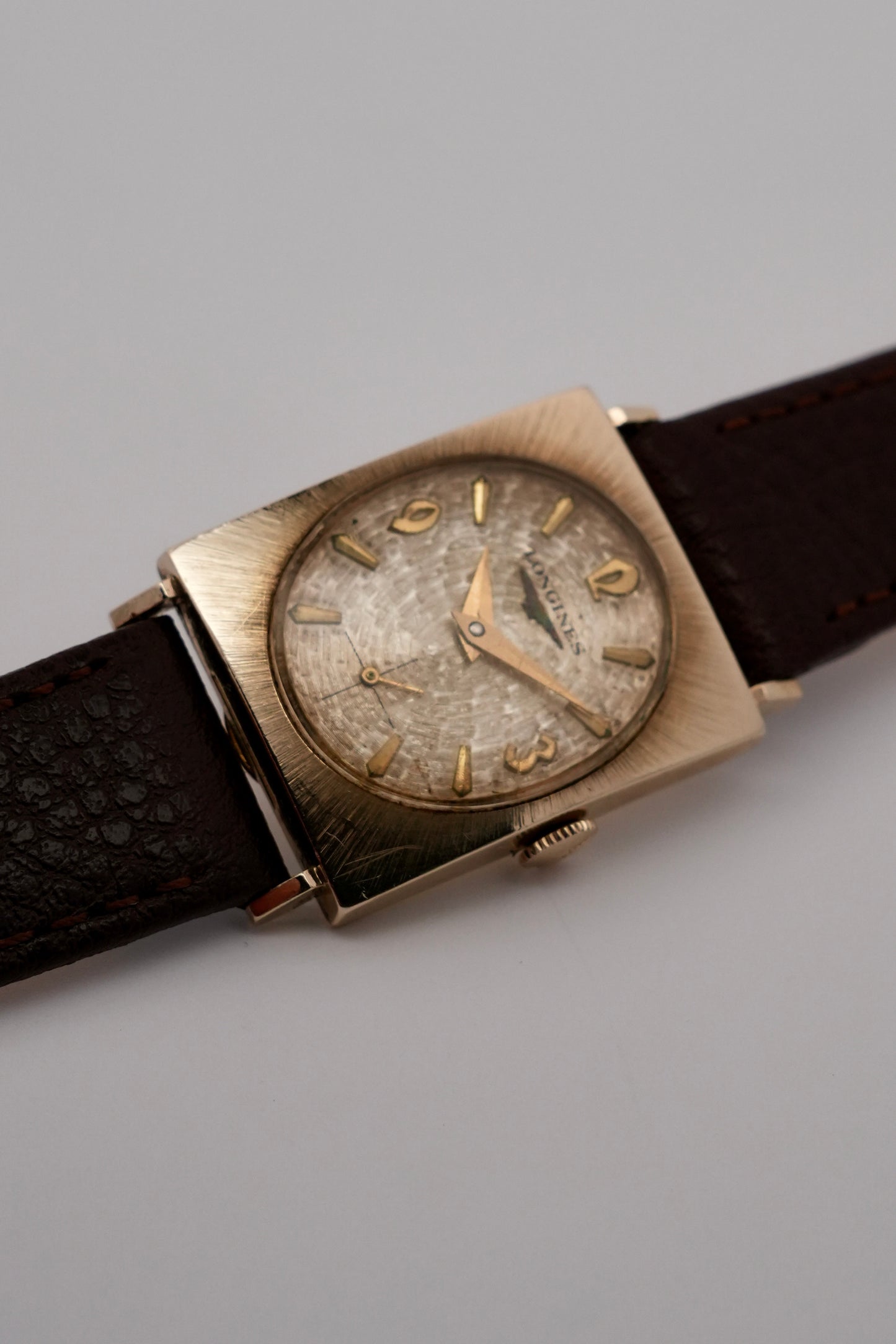 Longines-Wittnauer Tank Manual Wind 1085 - 10K Gold-filled