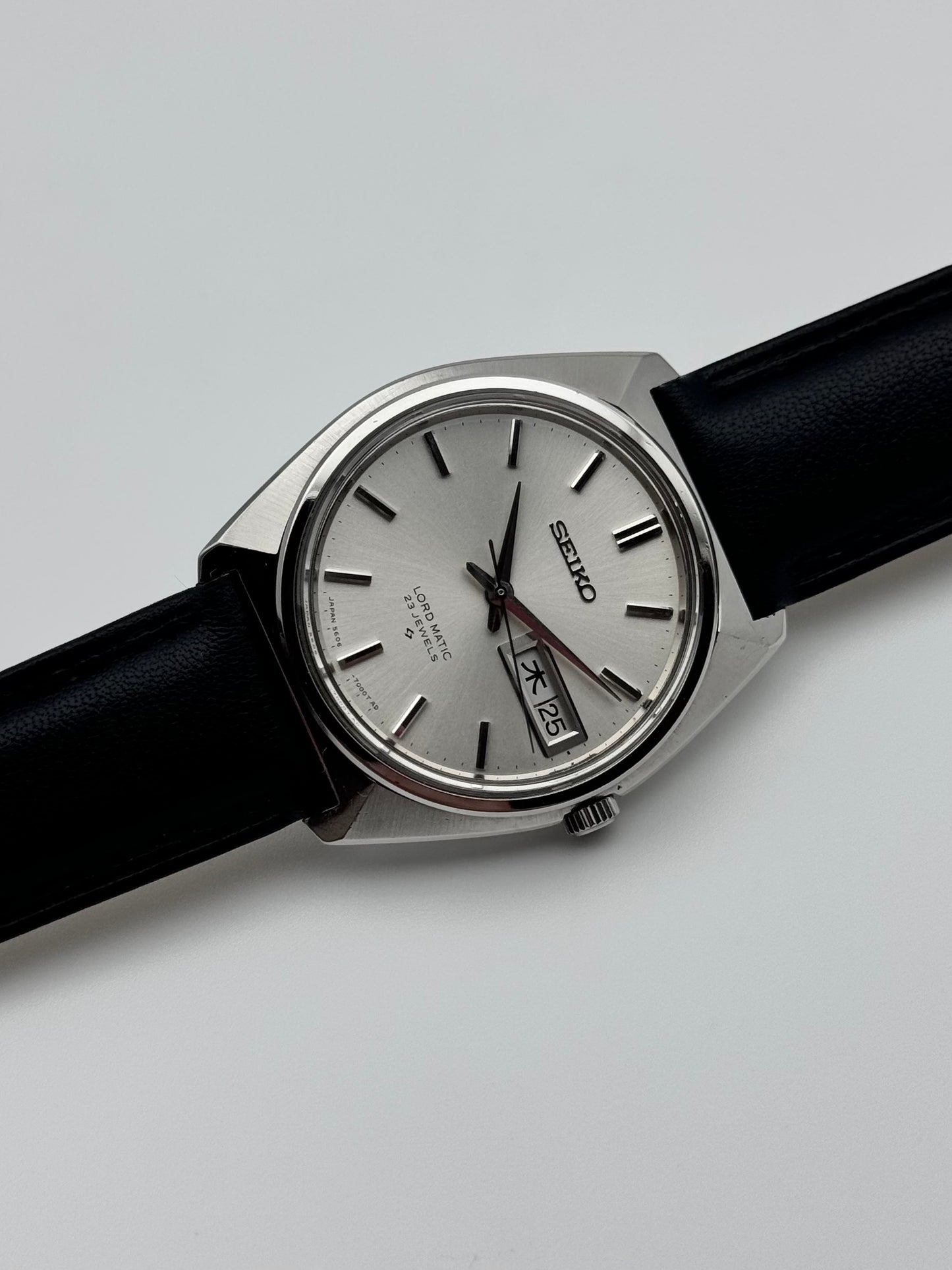 Seiko Lord Matic Japanese Day-Date Ultra Rare 5606-7000