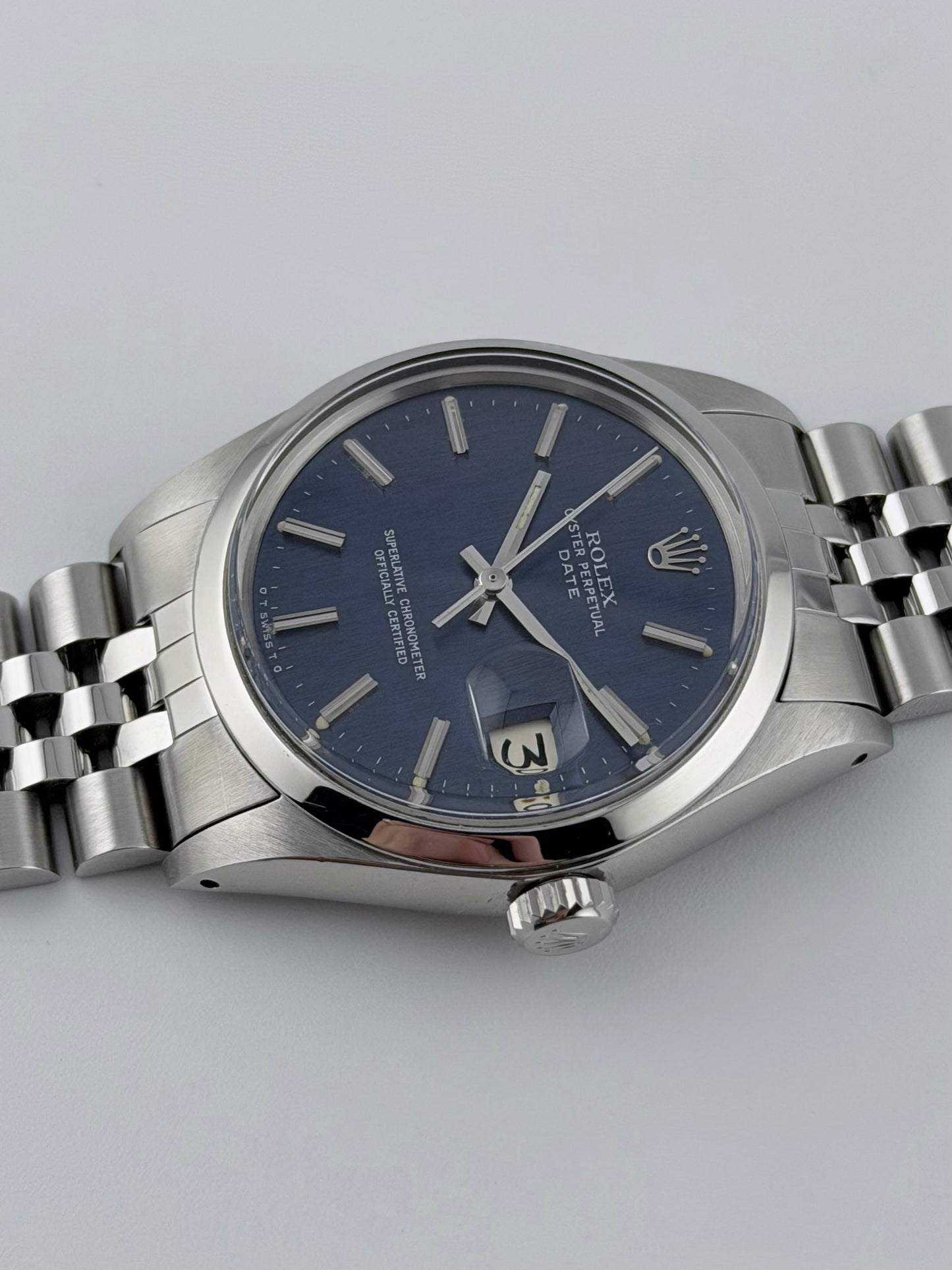 Rolex Oyster Perpetual Date Automatic - 1500 - Rare Blue Linen Dial
