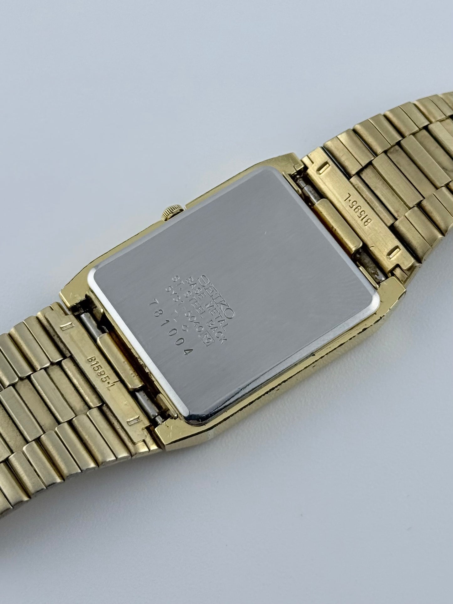 Seiko Tank Quartz 5Y31-5040