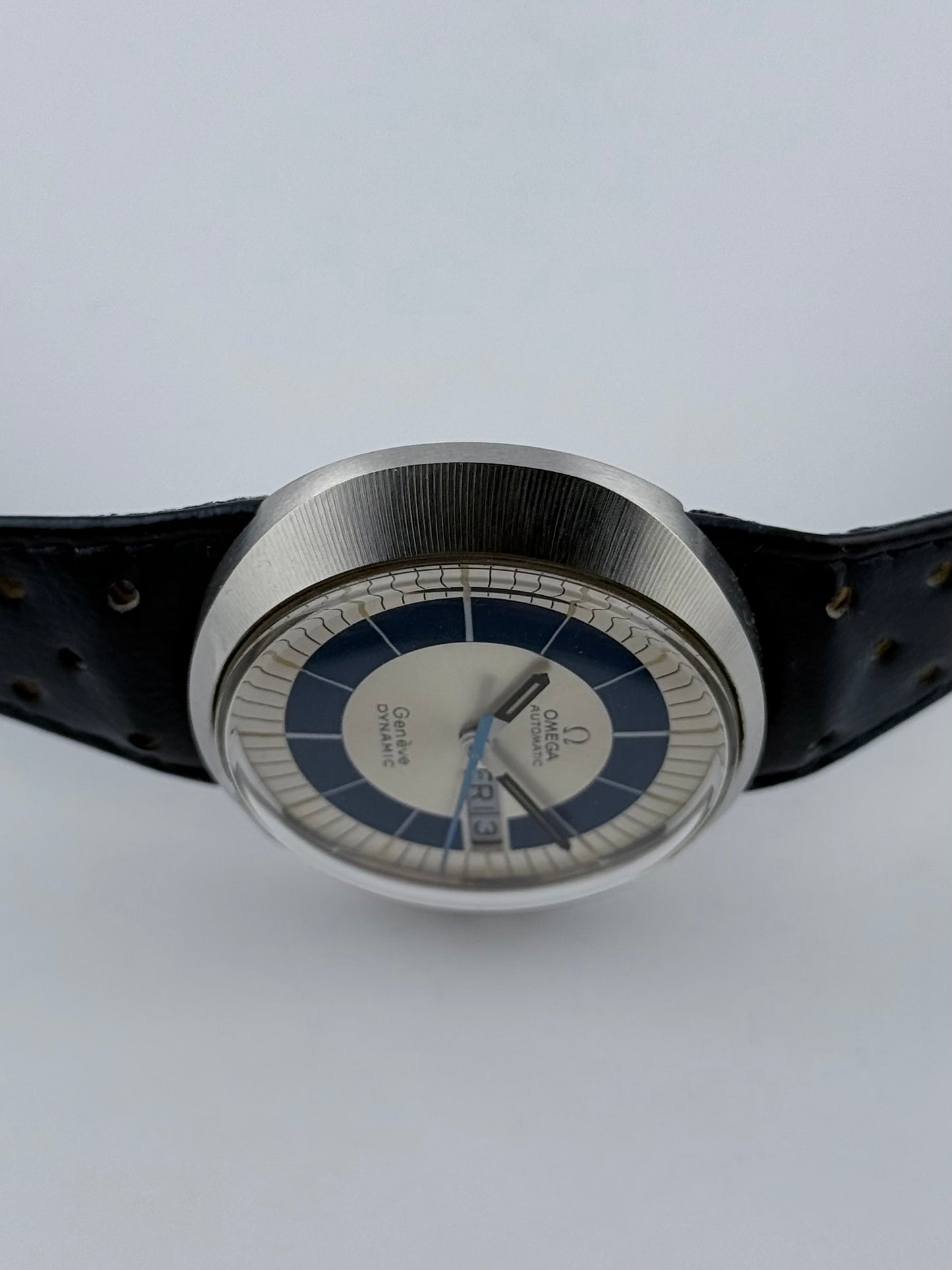 Omega Geneve Dynamic Automatic 166.039 - Near New Old Stock