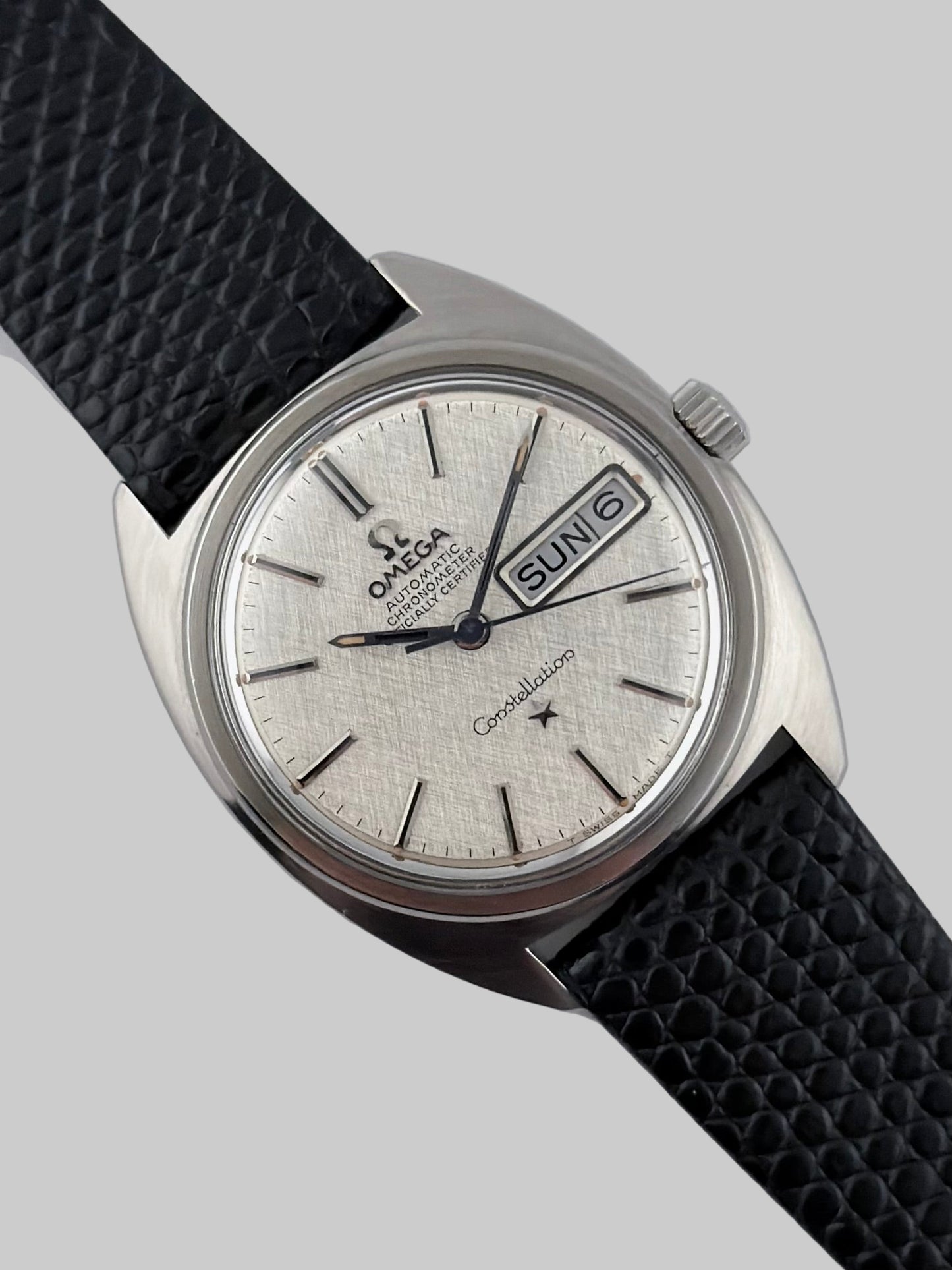 Omega Constellation Chronometer Automatic Day-Date 168.019 - Rare Linen Dial