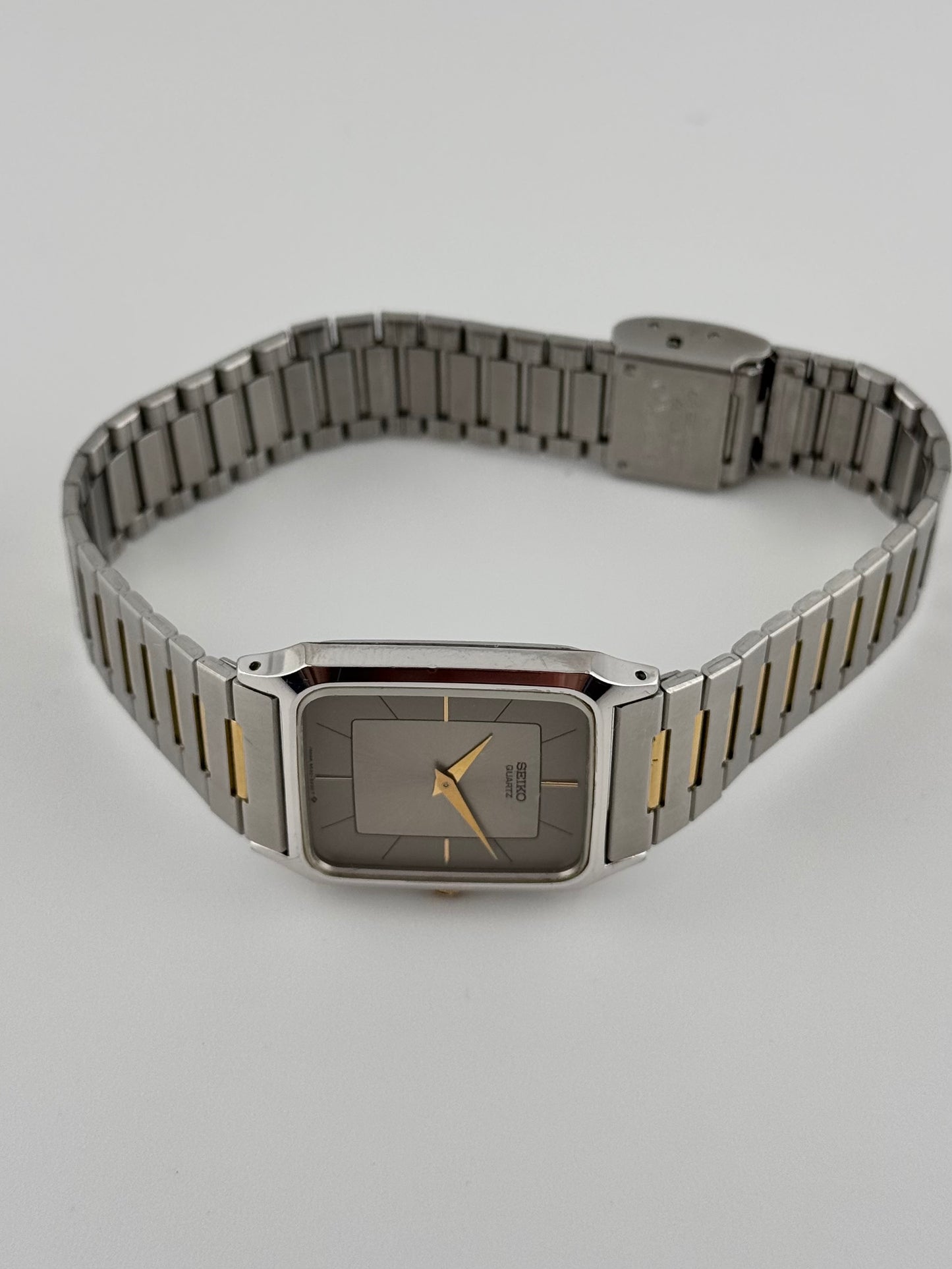 Seiko Tank Quartz 6530 - Rare Two Tone Sunburst Dial