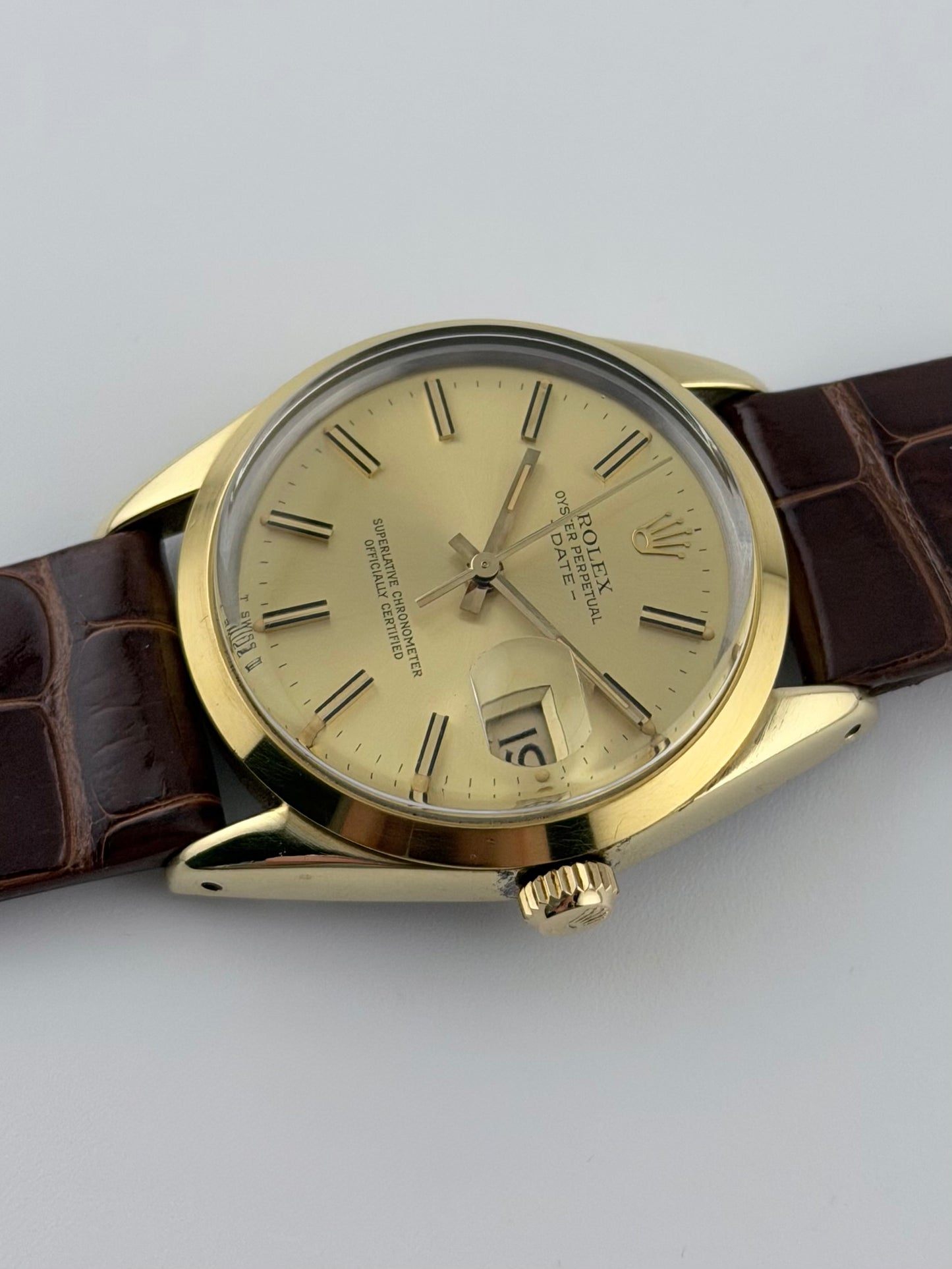 Rolex Oyster Perpetual Date Automatic - 15505