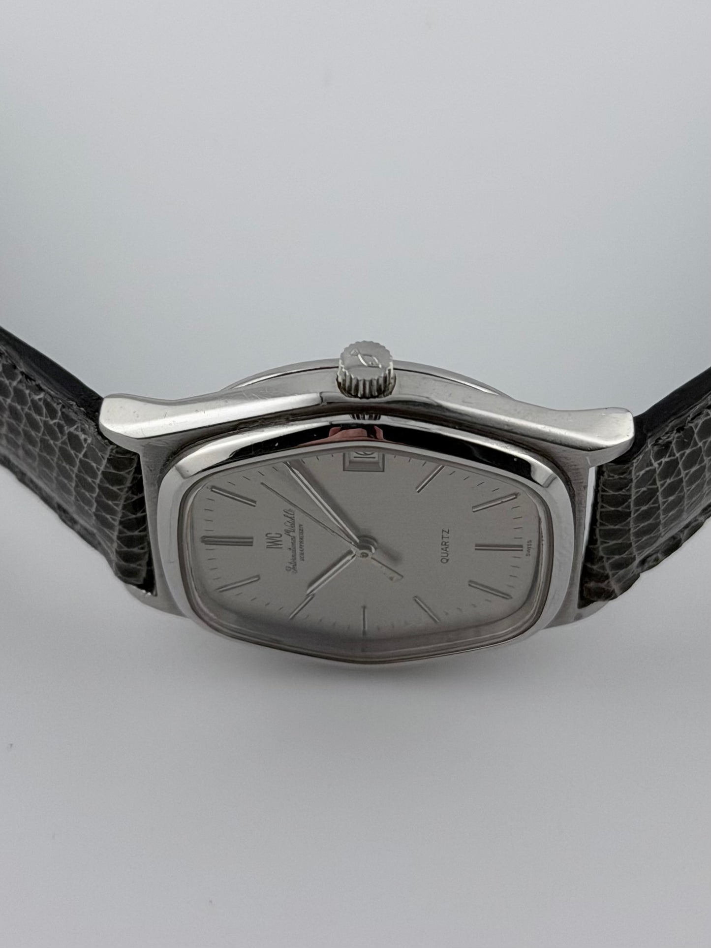 IWC Quartz Date Hexagon Cal: 2405 - Rare