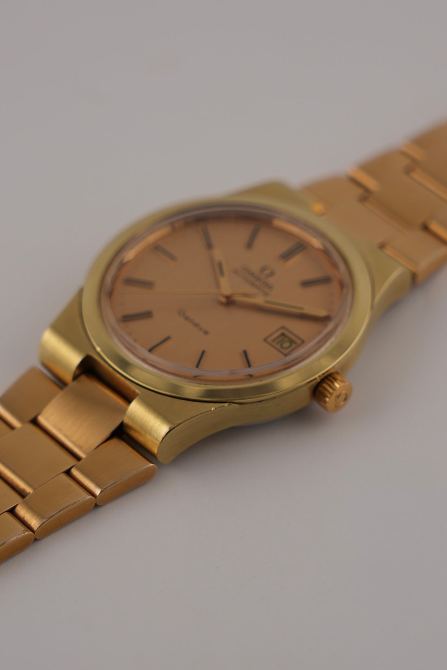 Omega Geneve Automatic Date 166.0173