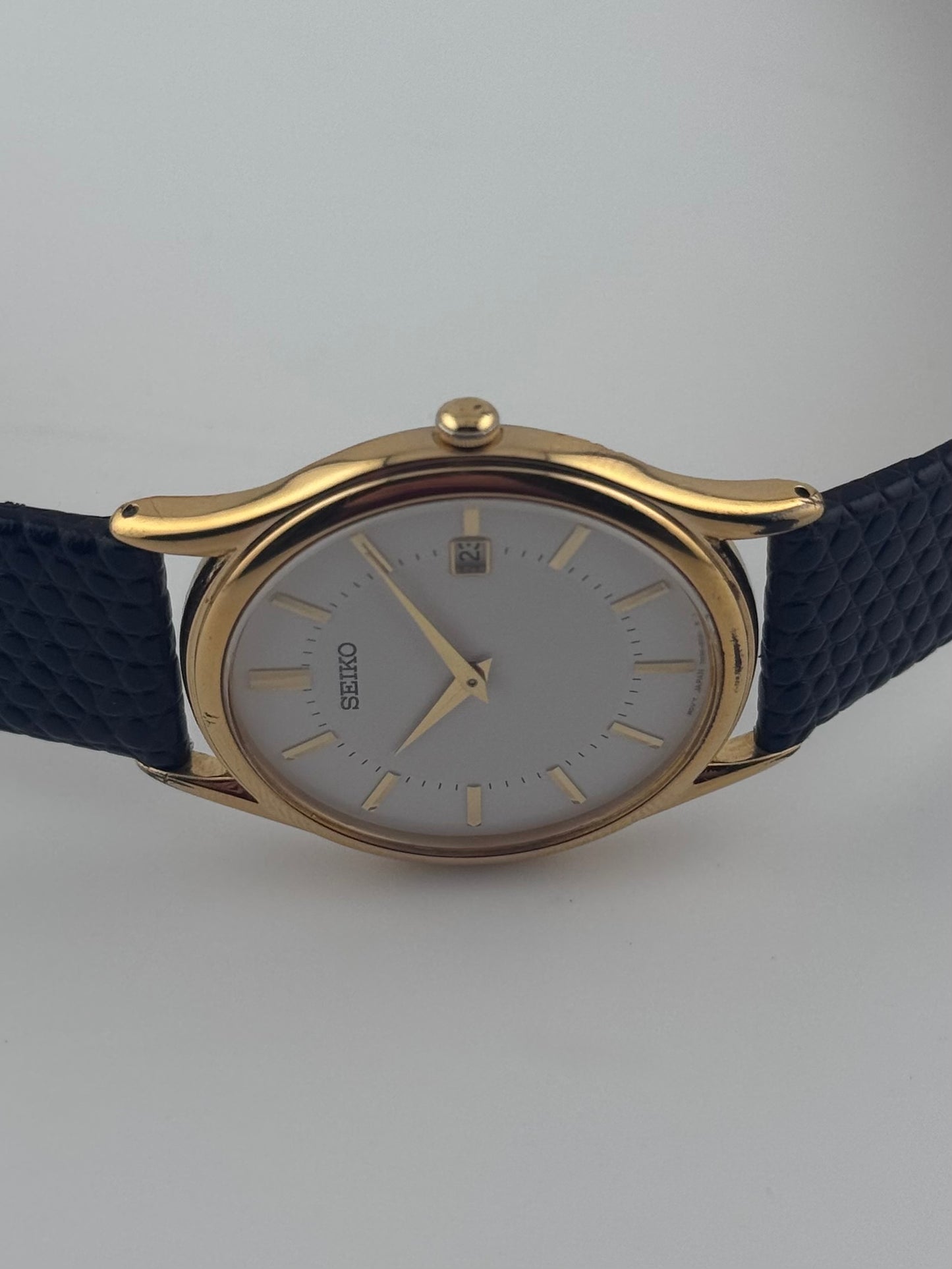 Seiko Quartz Date Box and Papers! - 7N39-8020
